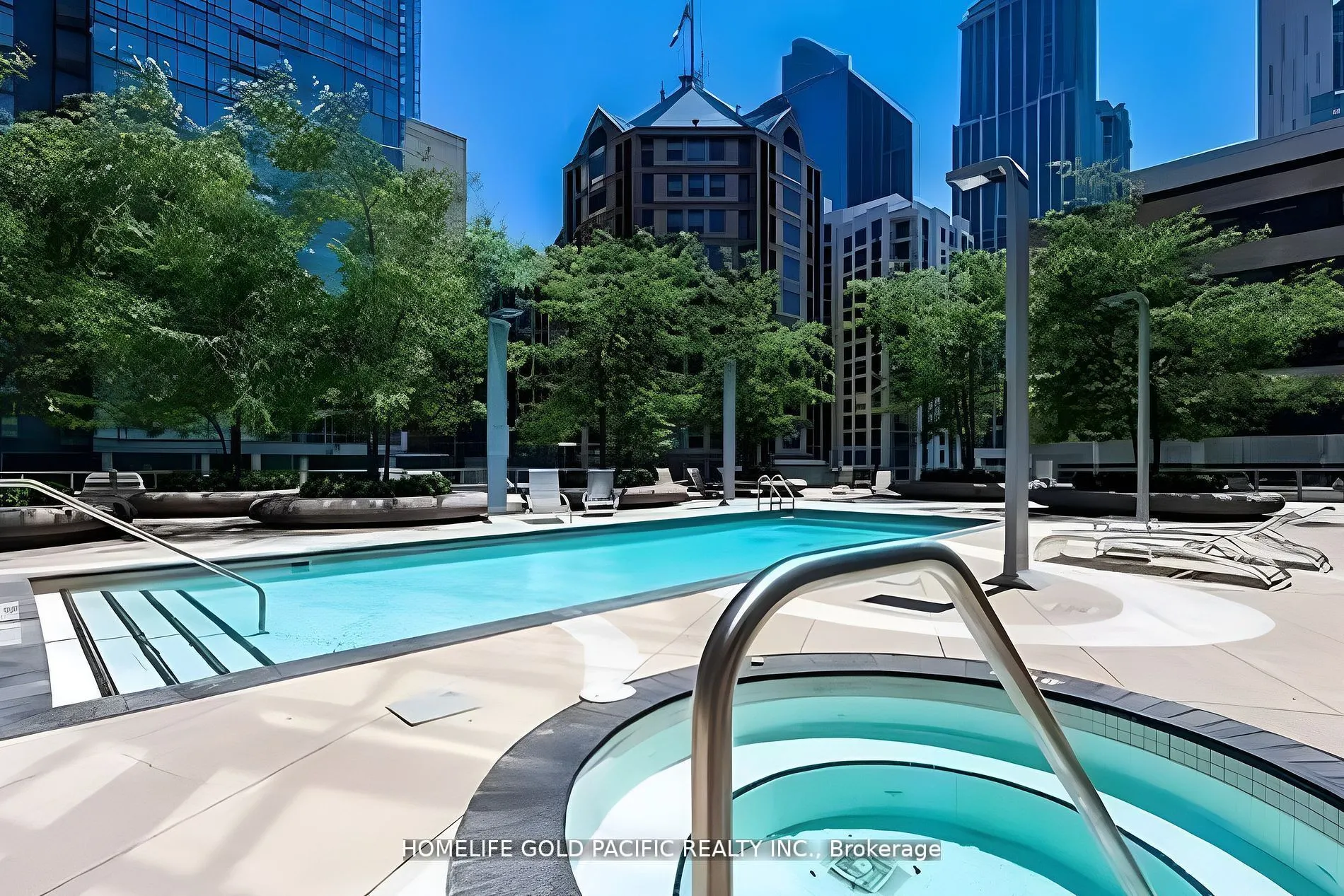 832 Bay Street, #1202