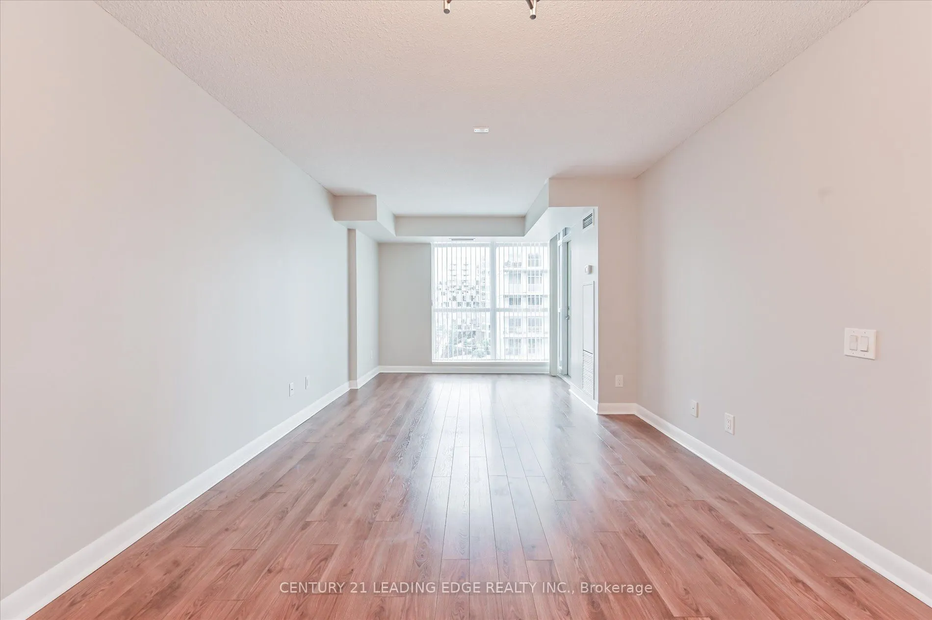 525 Wilson Avenue, #653