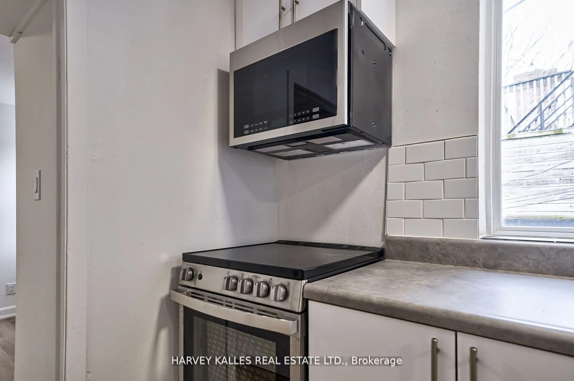 1046 Bathurst Street, #Unit 2