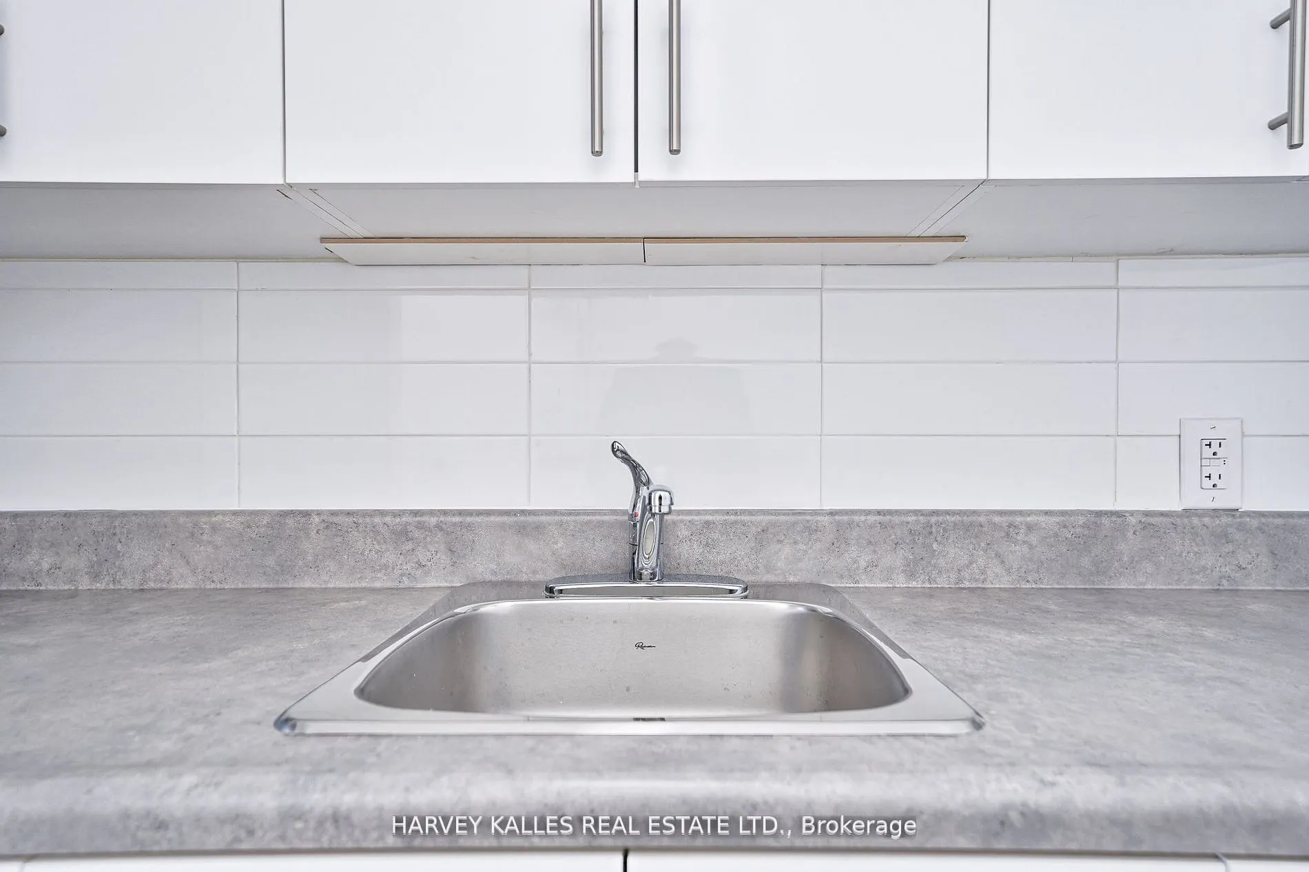 1046 Bathurst Street, #Unit 1