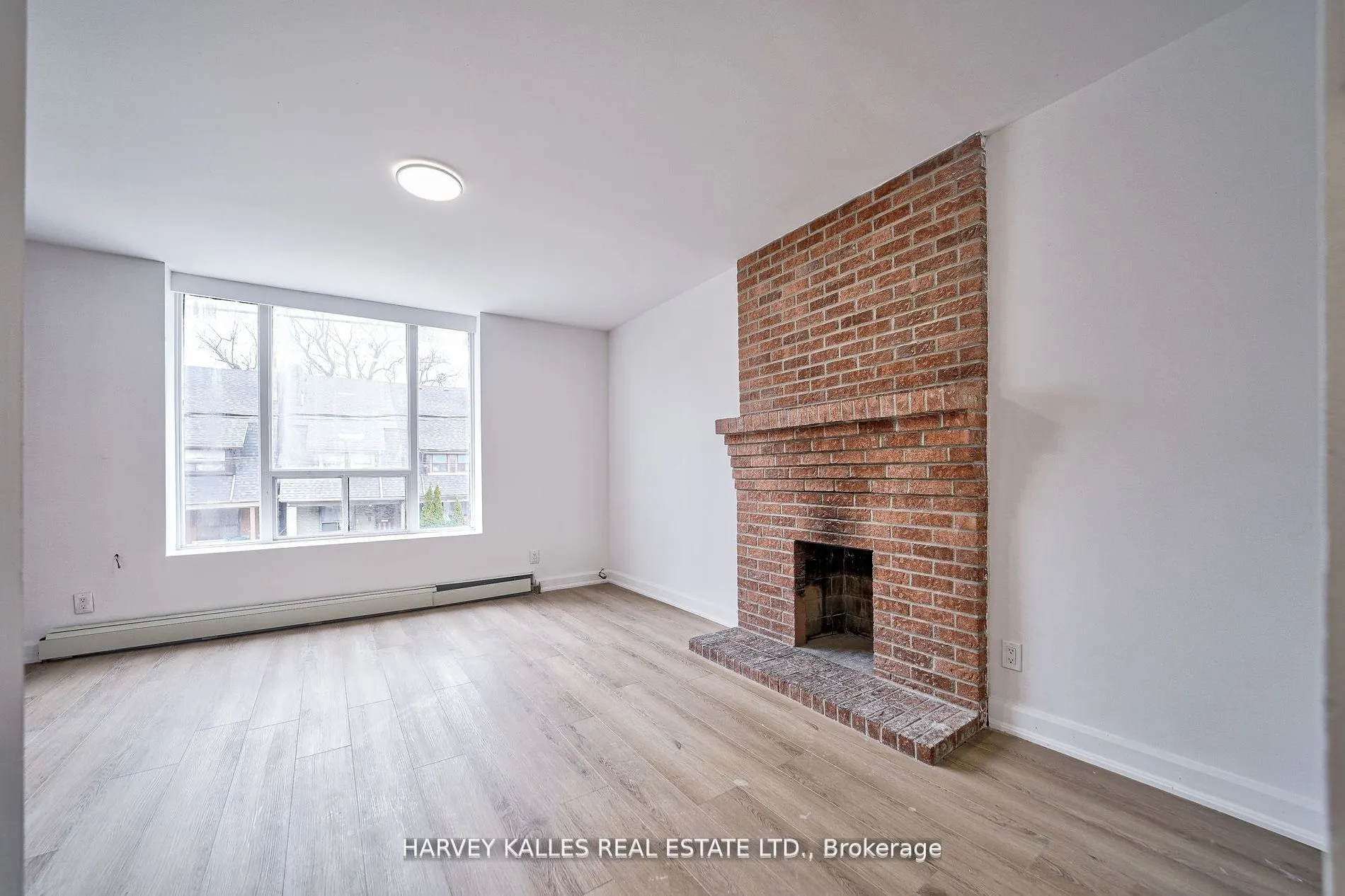 1046 Bathurst Street, #Unit 1
