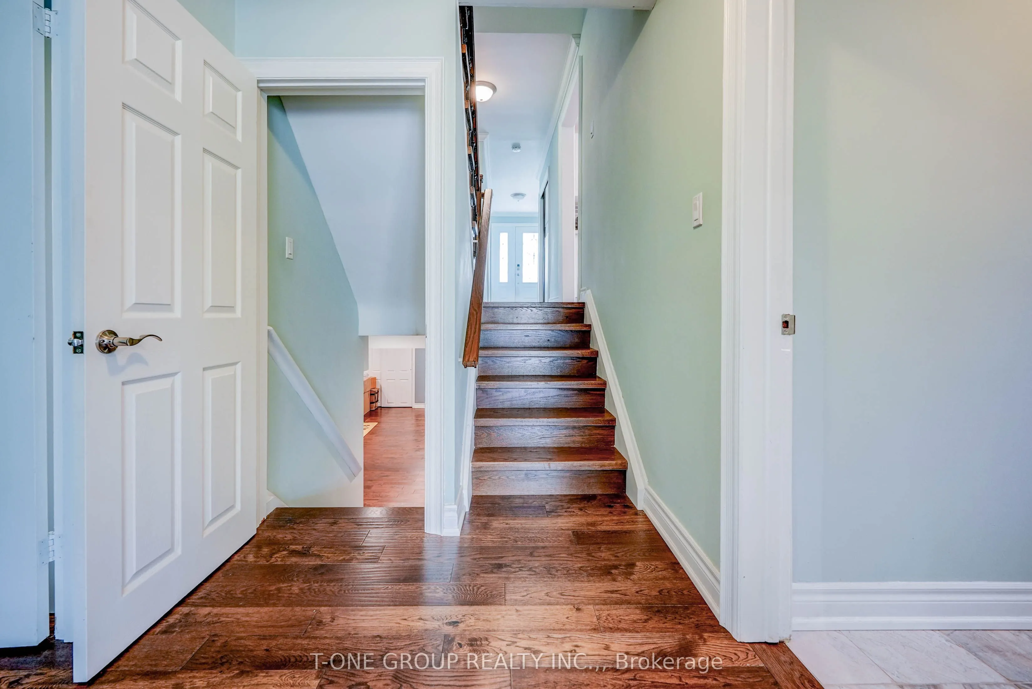 25 Greenyards Drive