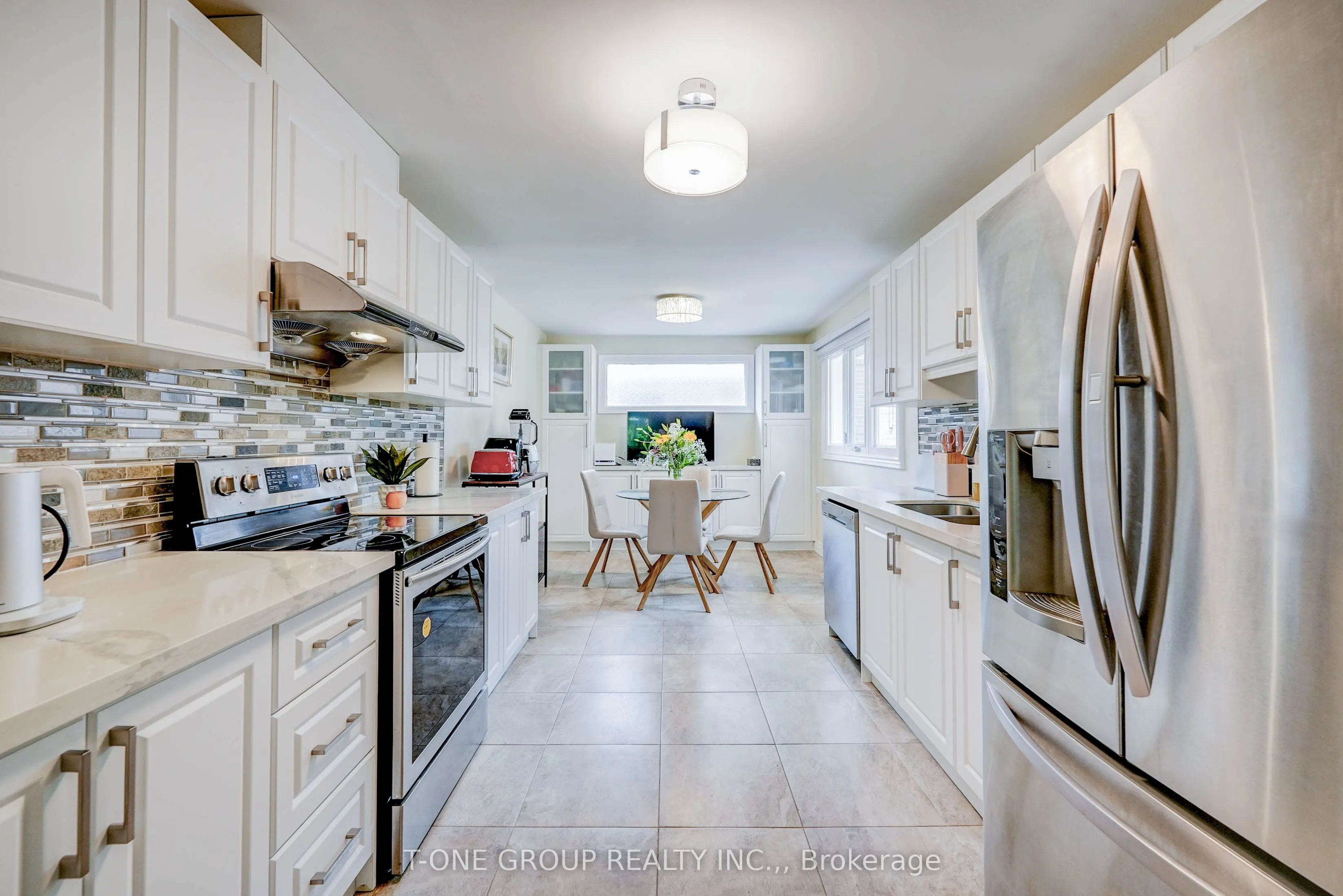25 Greenyards Drive