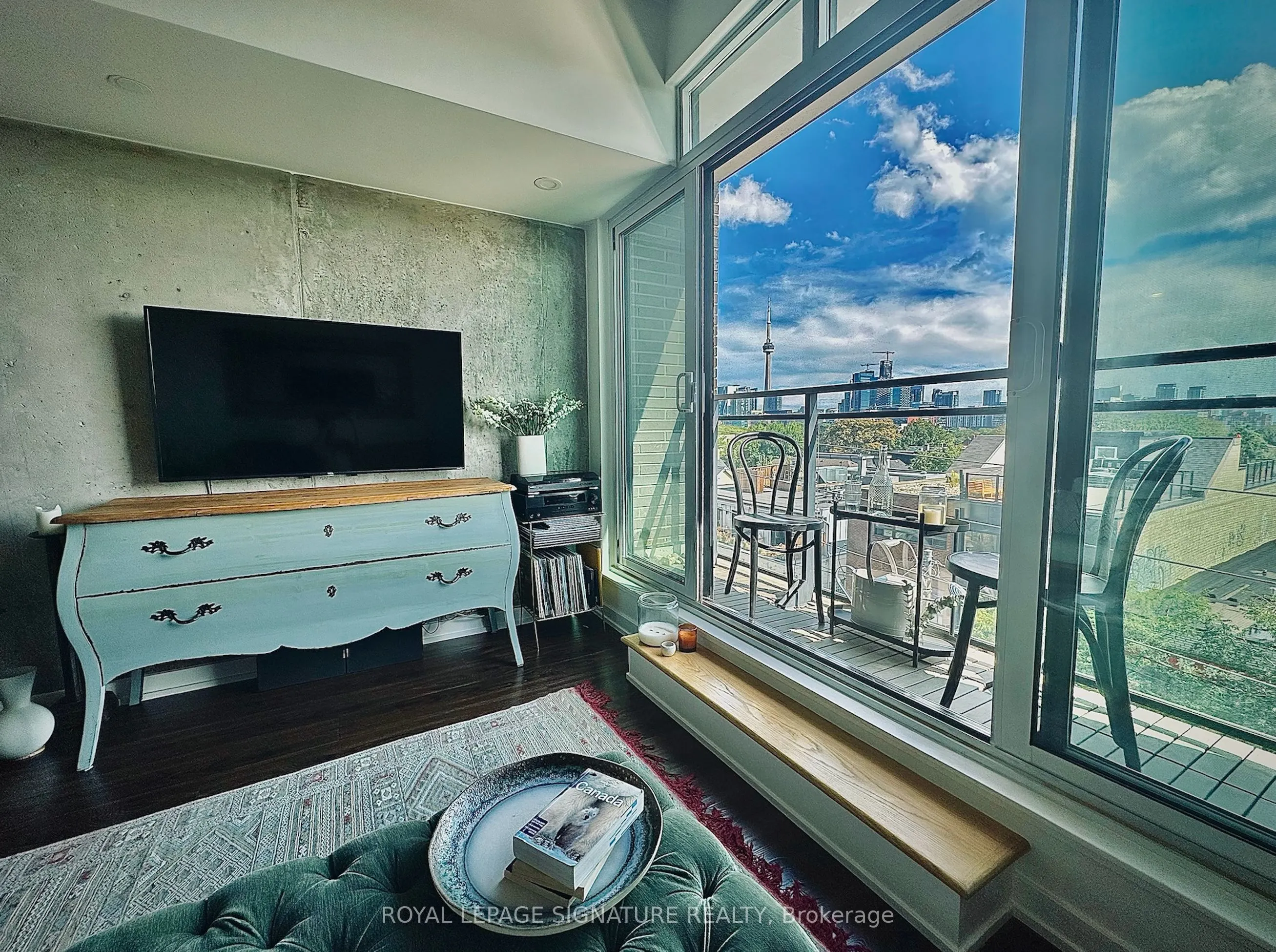 205 Manning Avenue, #408