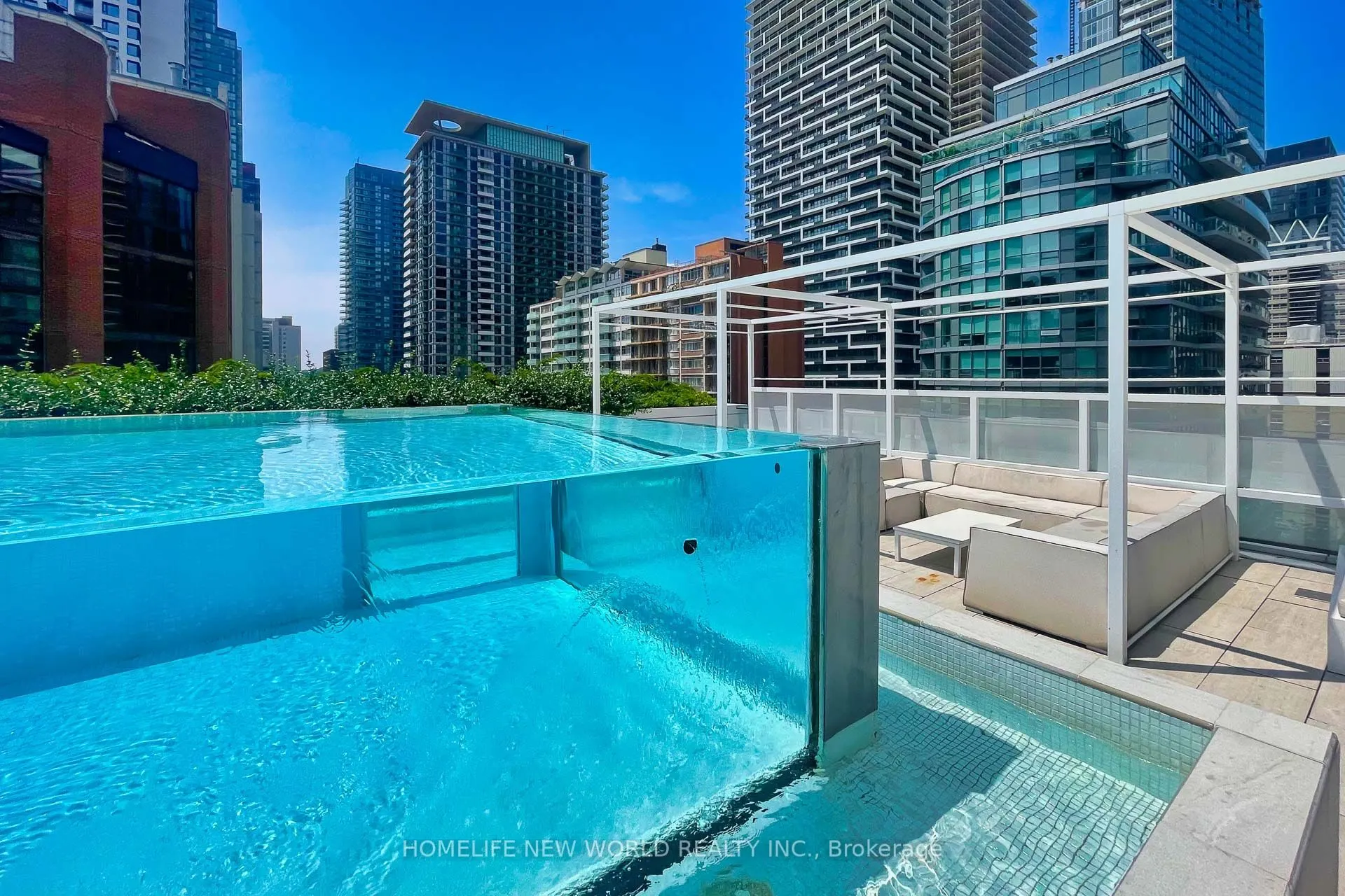 161 Roehampton Avenue, #603
