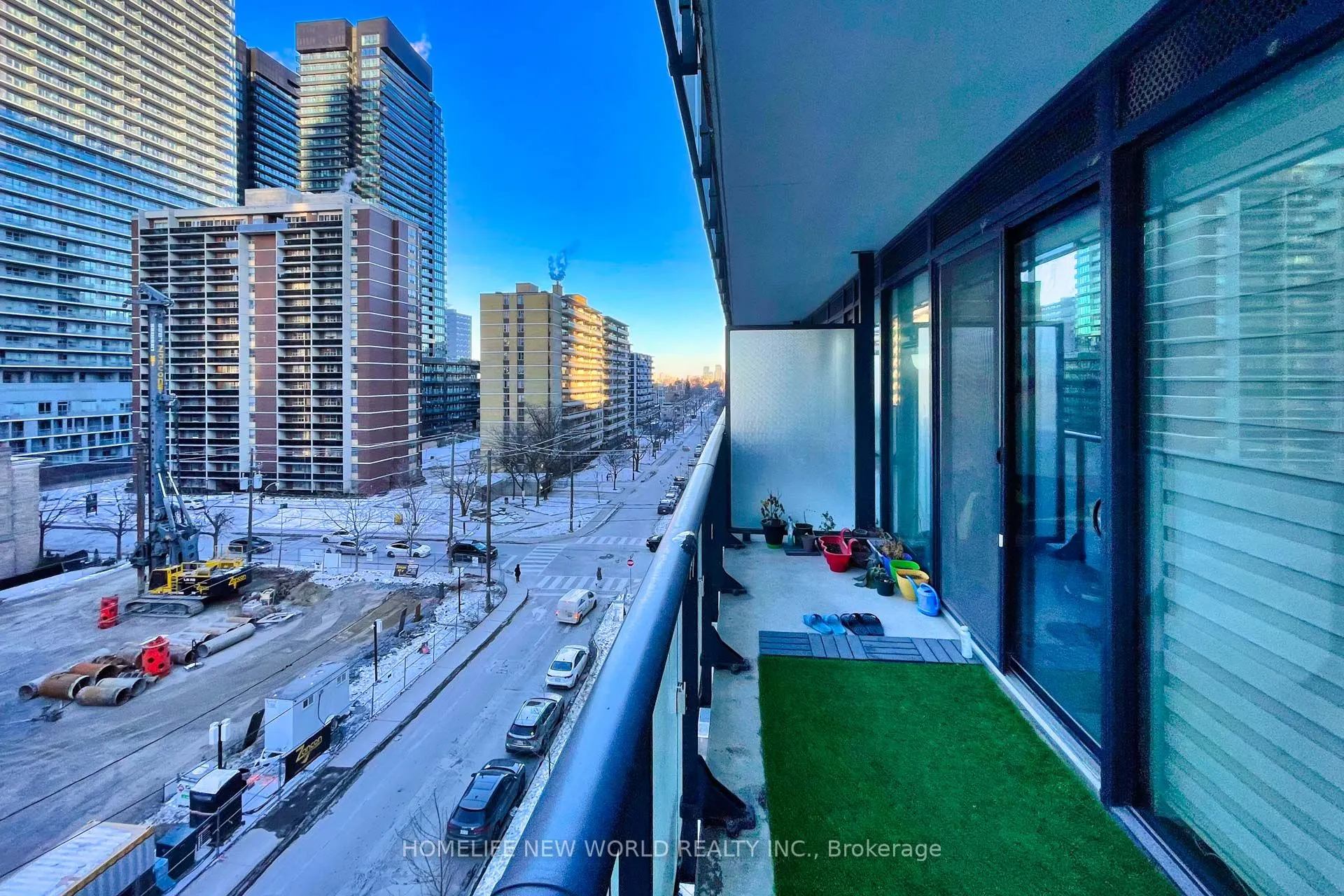 161 Roehampton Avenue, #603