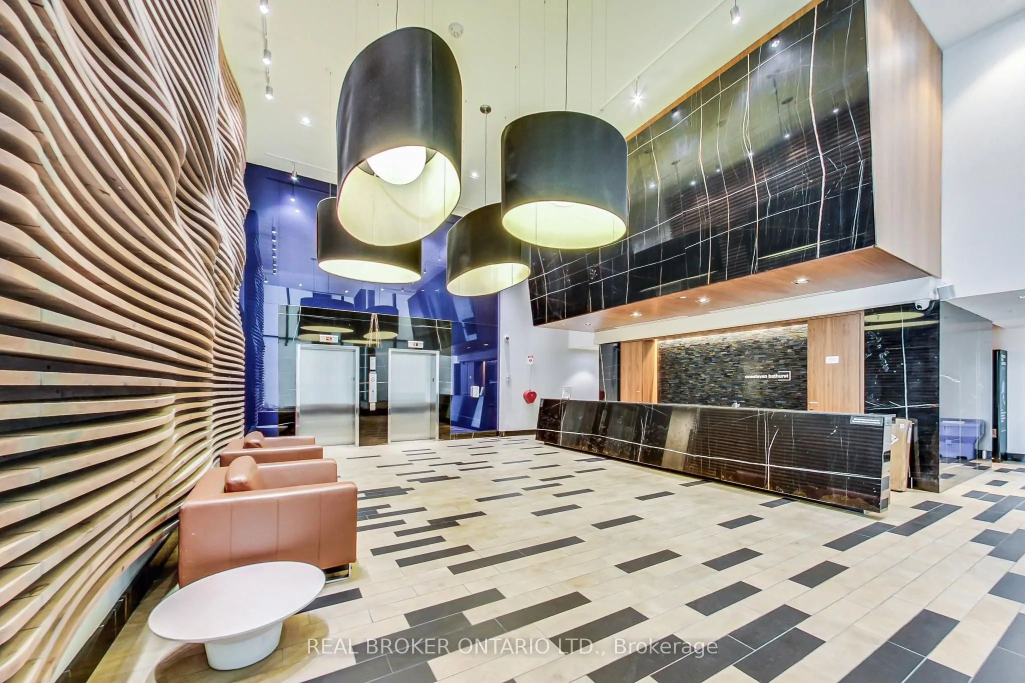 111 Bathurst Street, #320