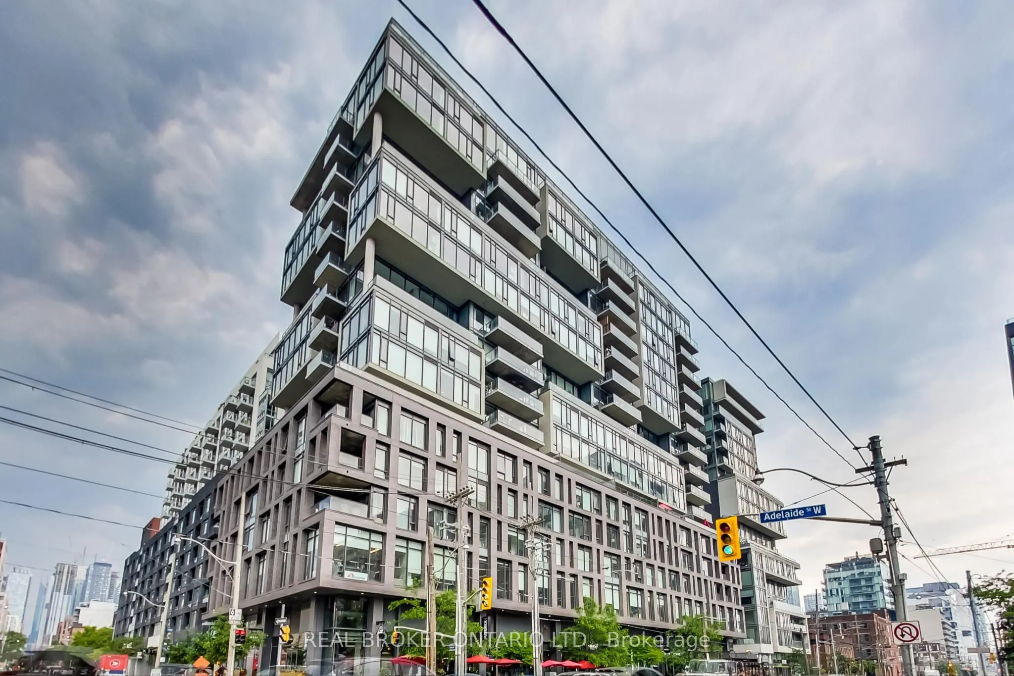 111 Bathurst Street, #320