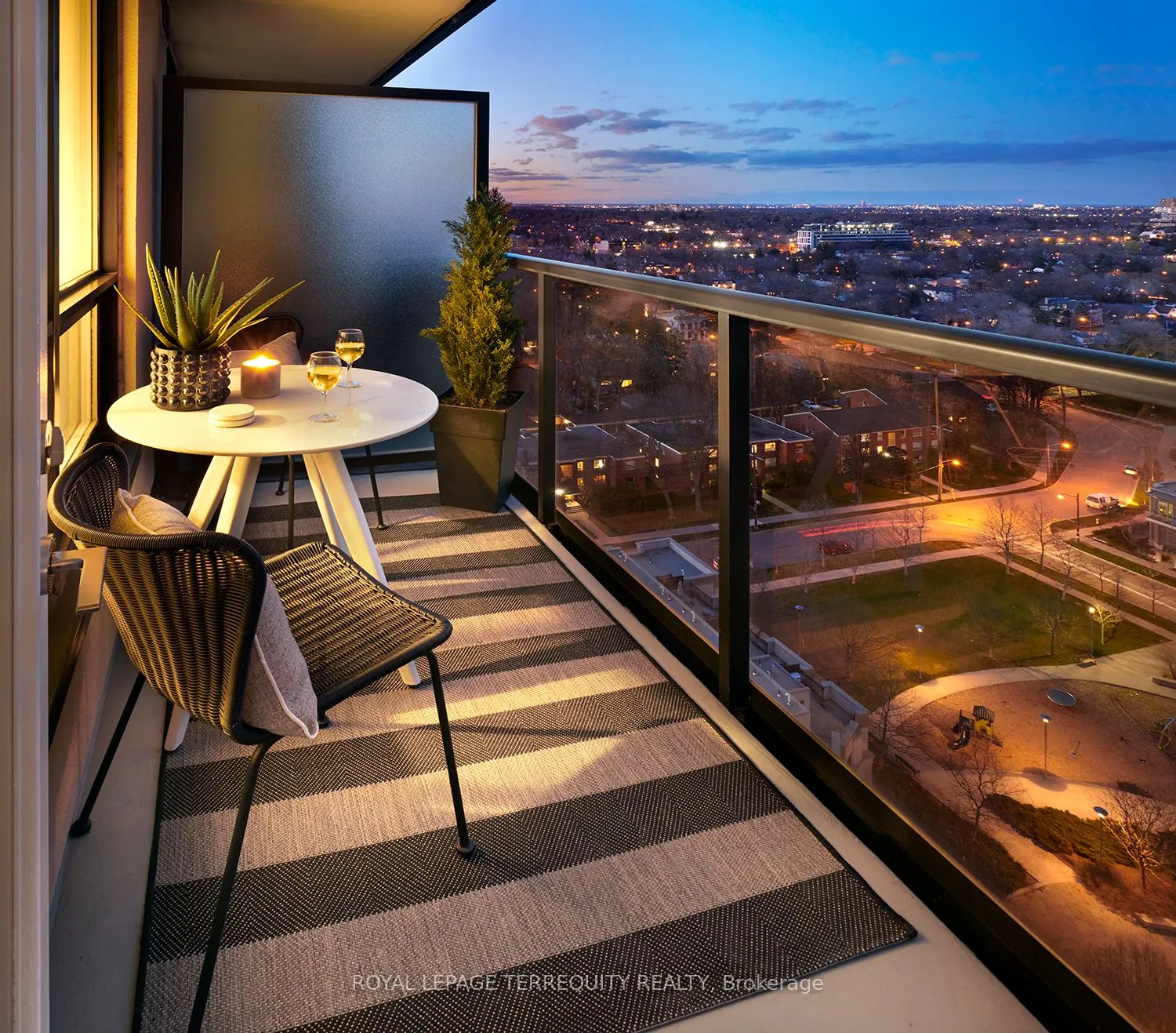105 Harrison Garden Boulevard, #1510