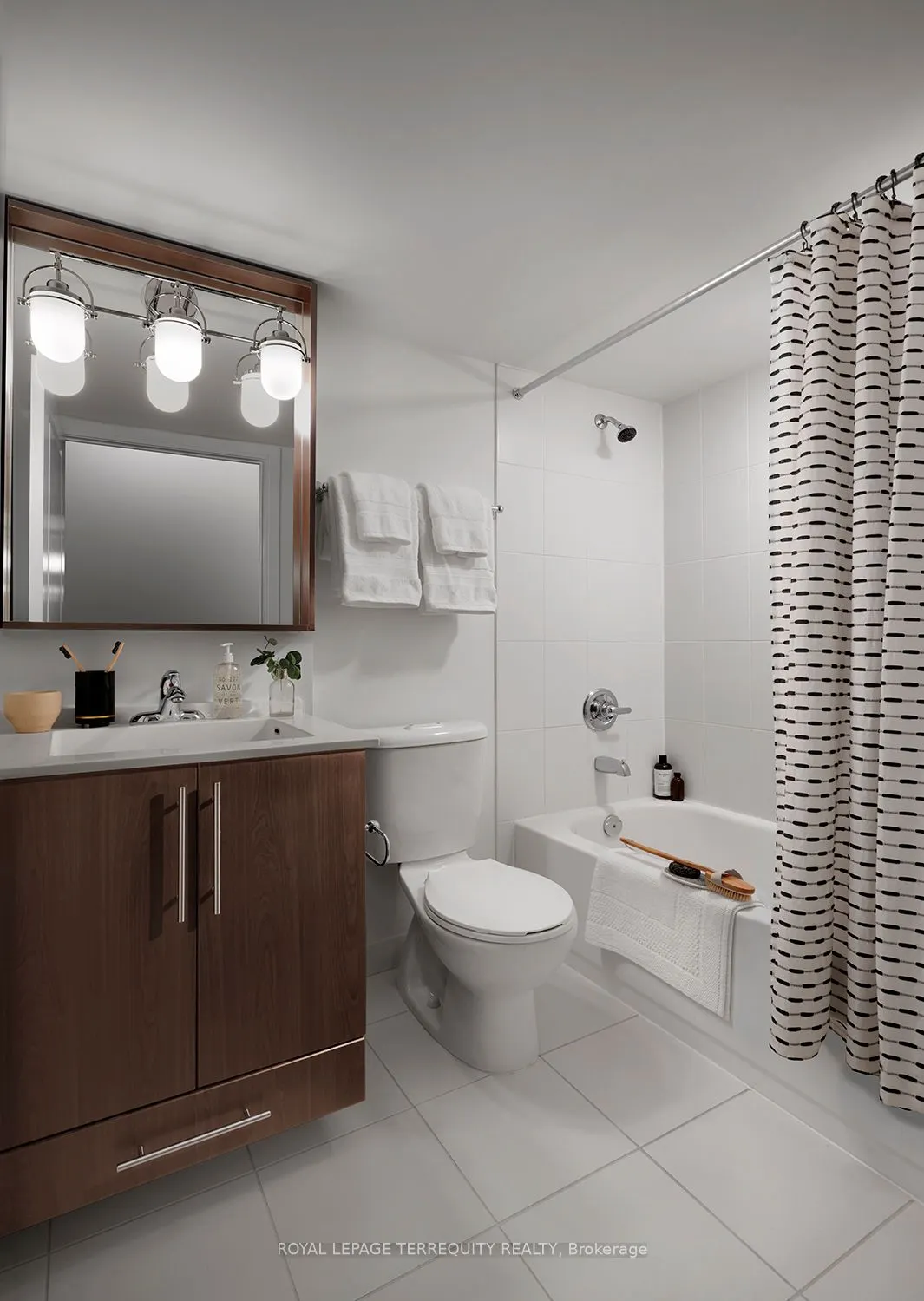 105 Harrison Garden Boulevard, #1510