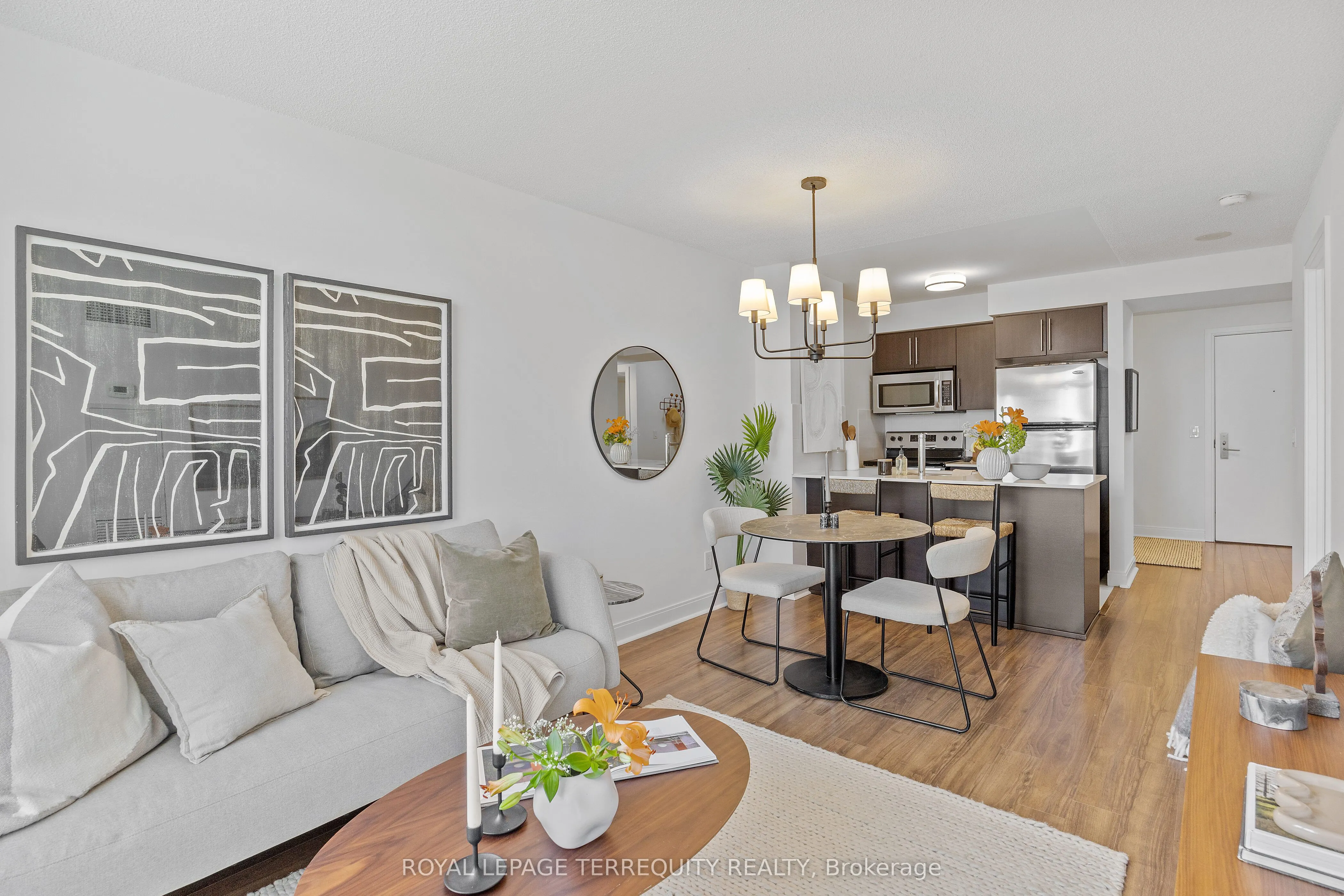 105 Harrison Garden Boulevard, #1510