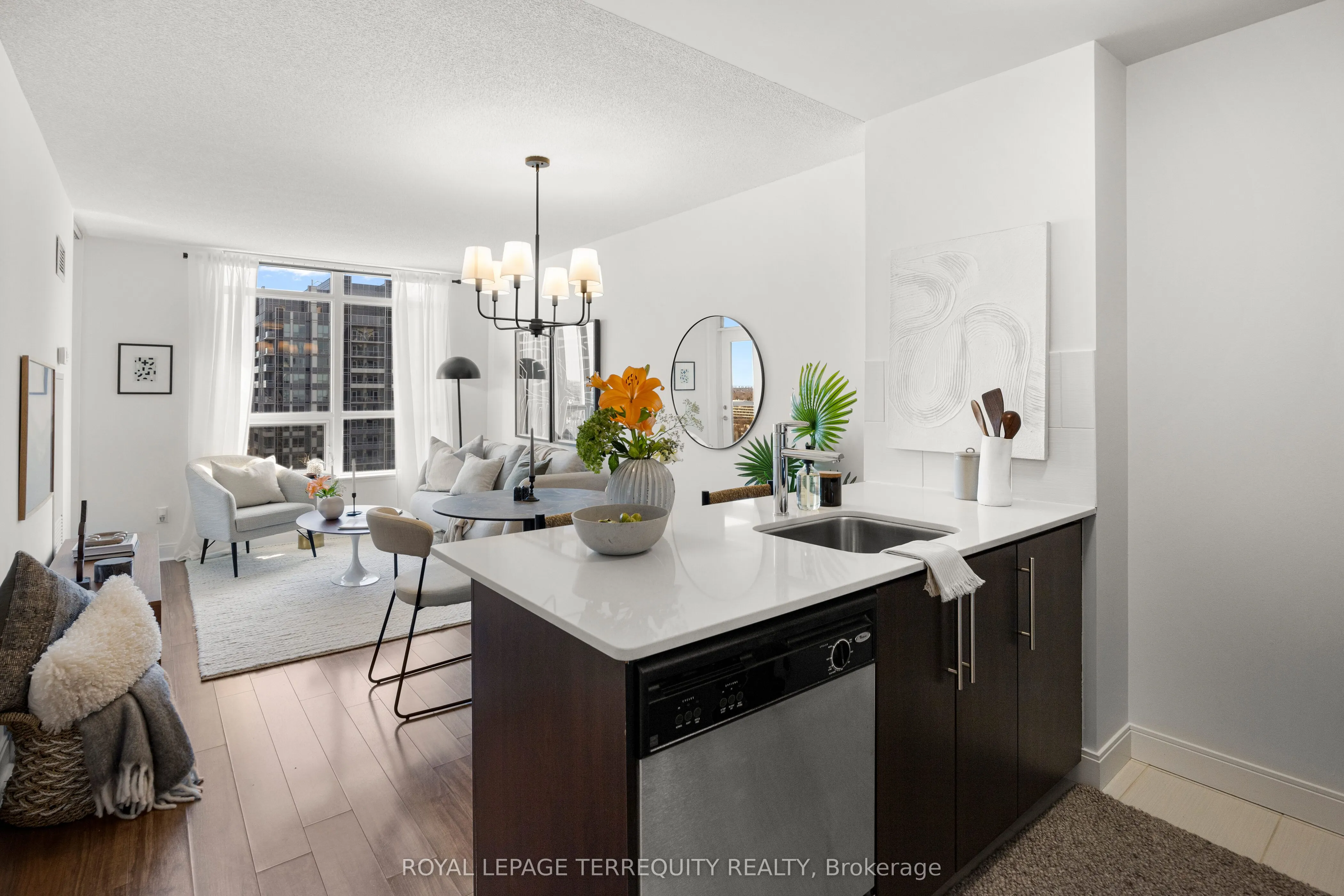 105 Harrison Garden Boulevard, #1510
