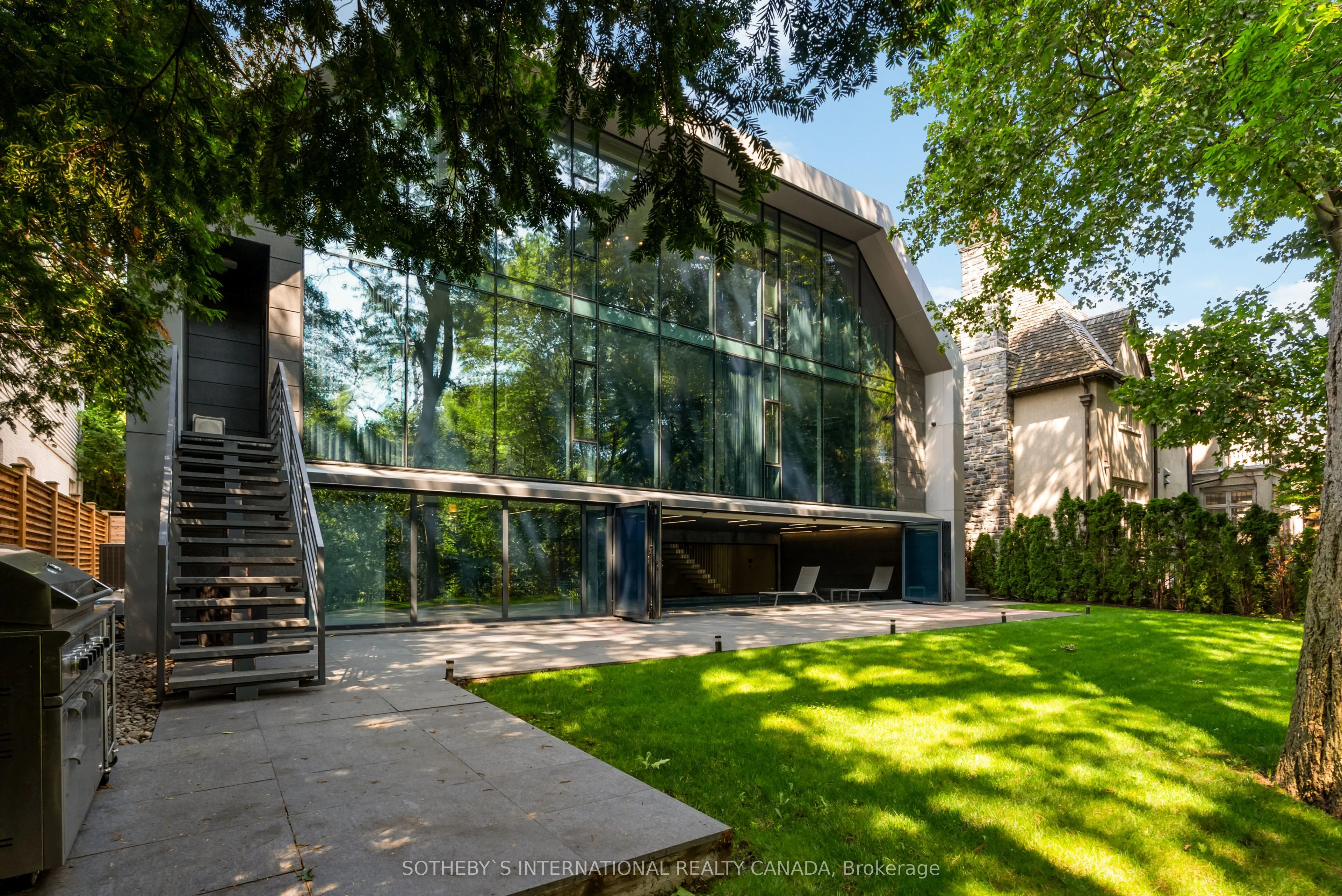 130 Riverview Drive