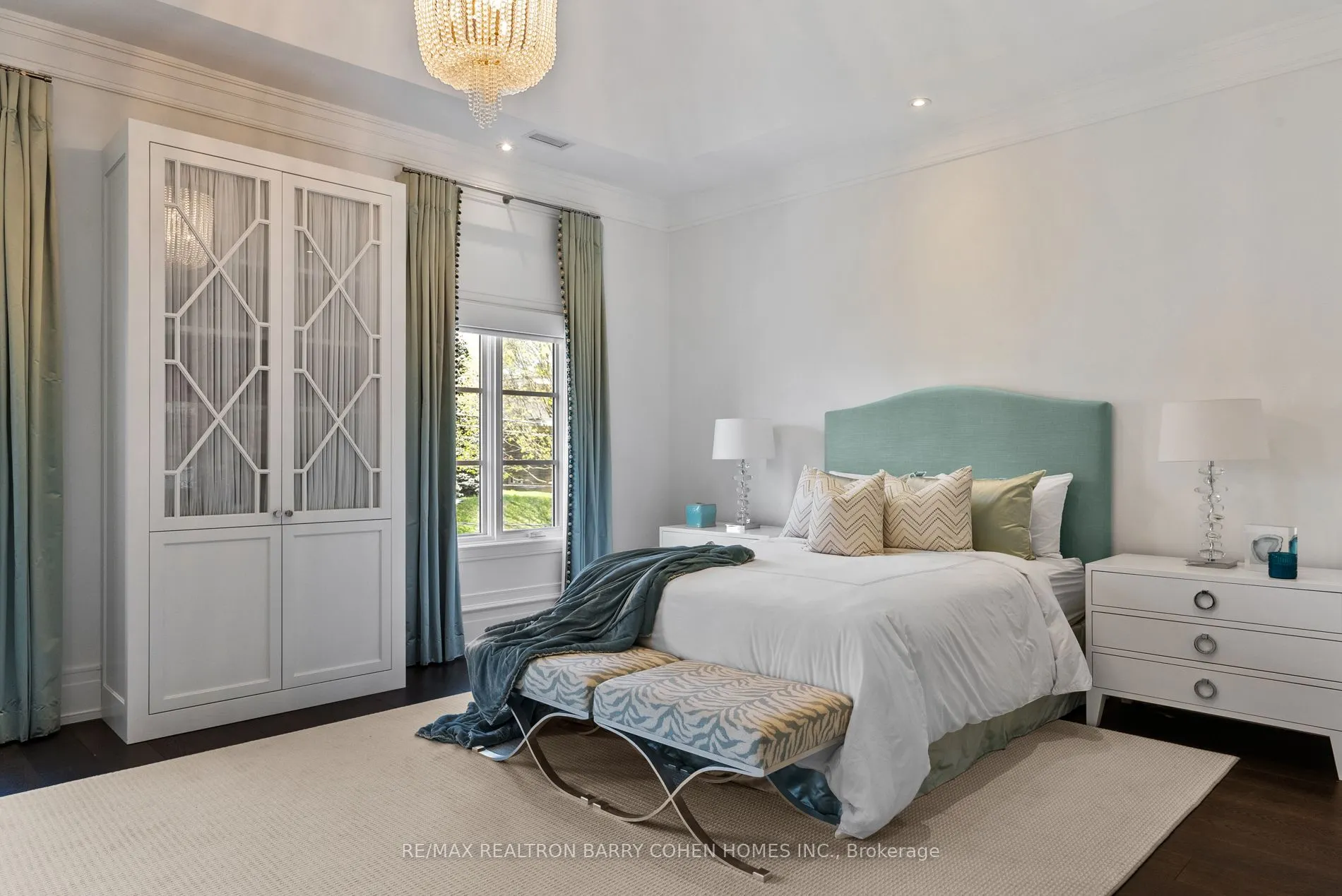 11 Ridgewood Road