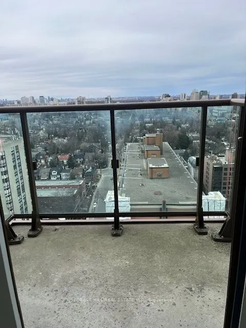 320 Tweedsmuir Avenue, #2304