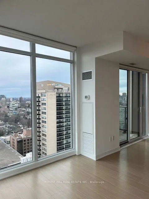 320 Tweedsmuir Avenue, #2304