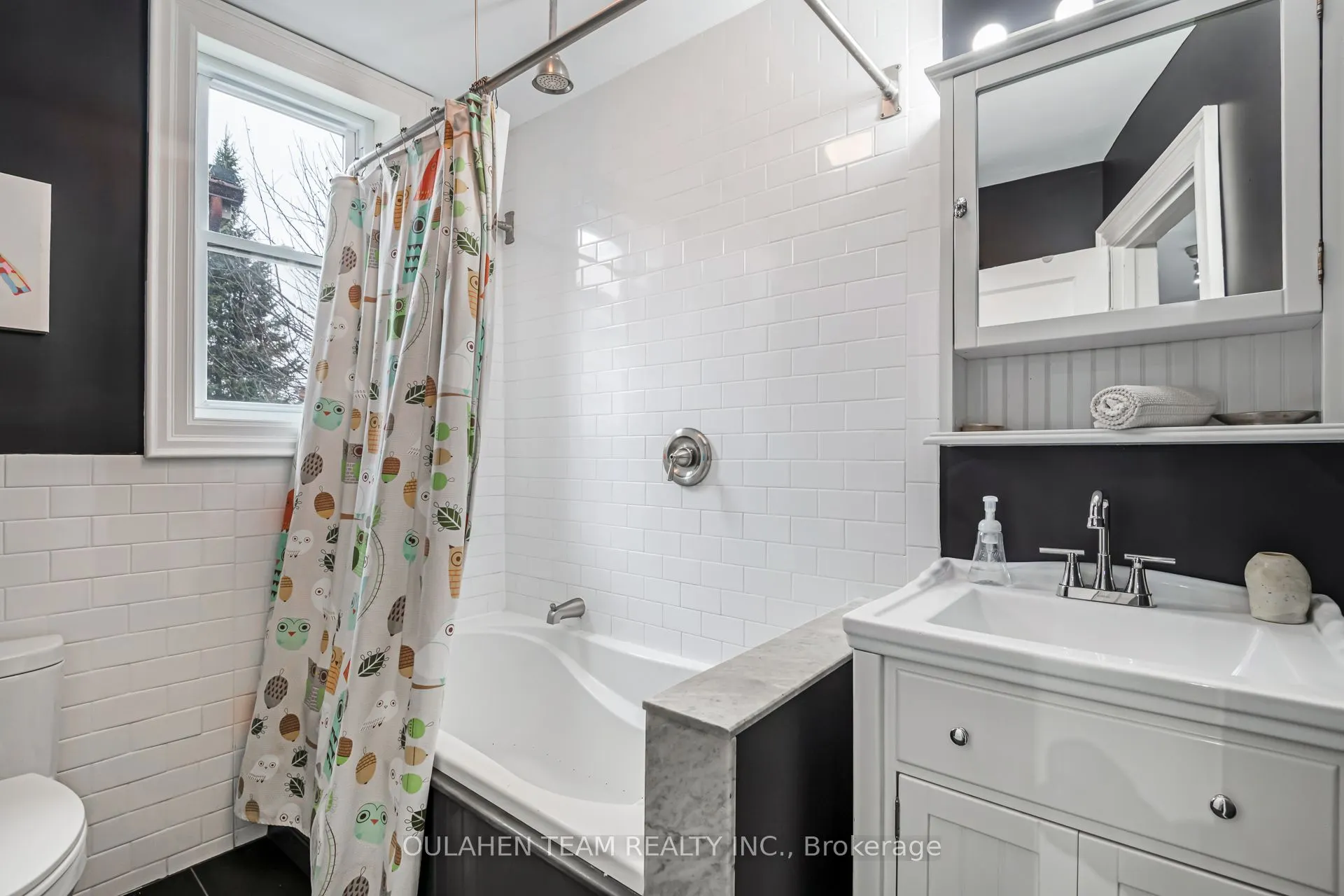 115 Gore Vale Avenue