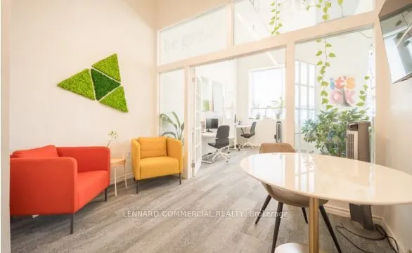720 Bathurst Street, #430