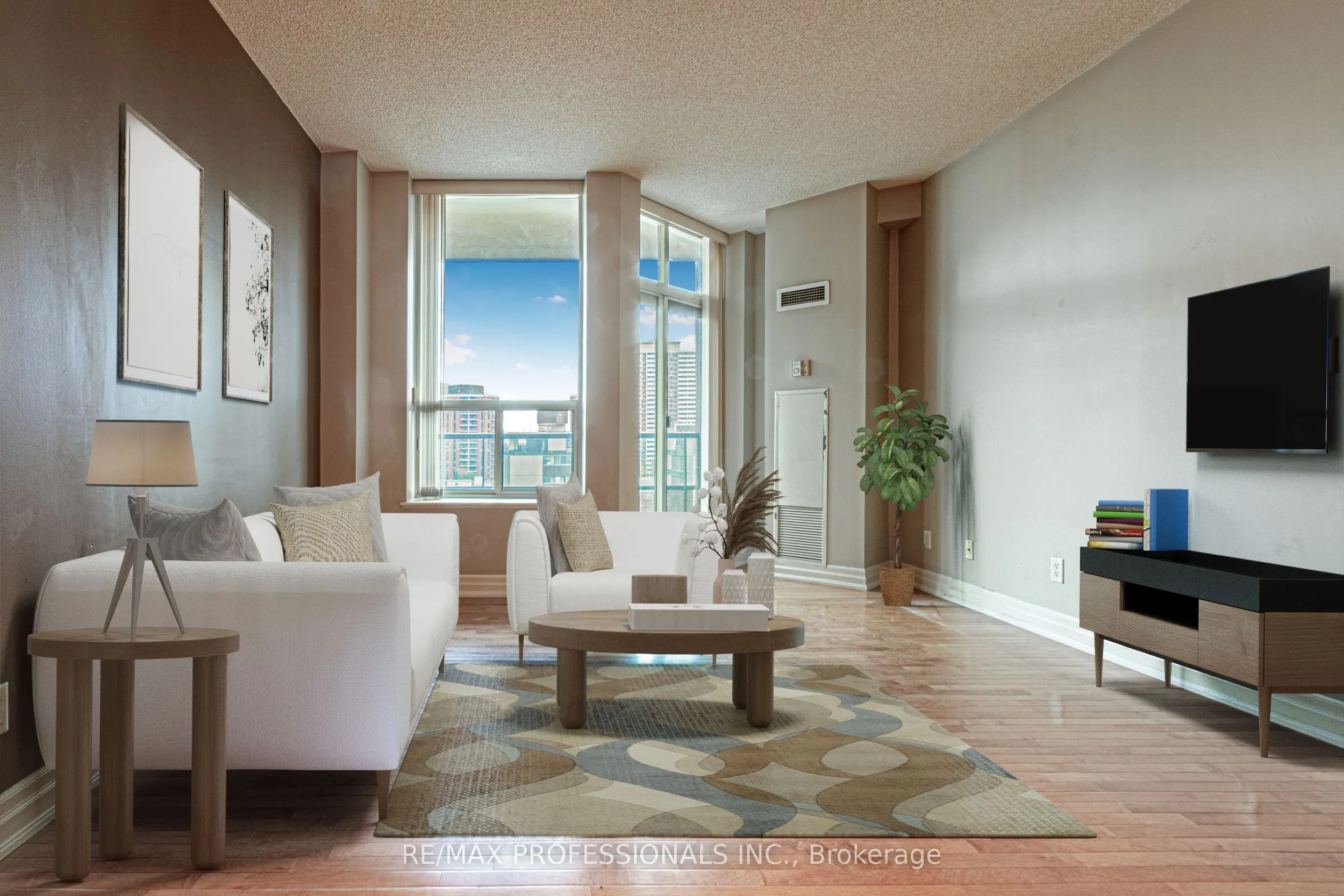 70 Alexander Street, #1007
