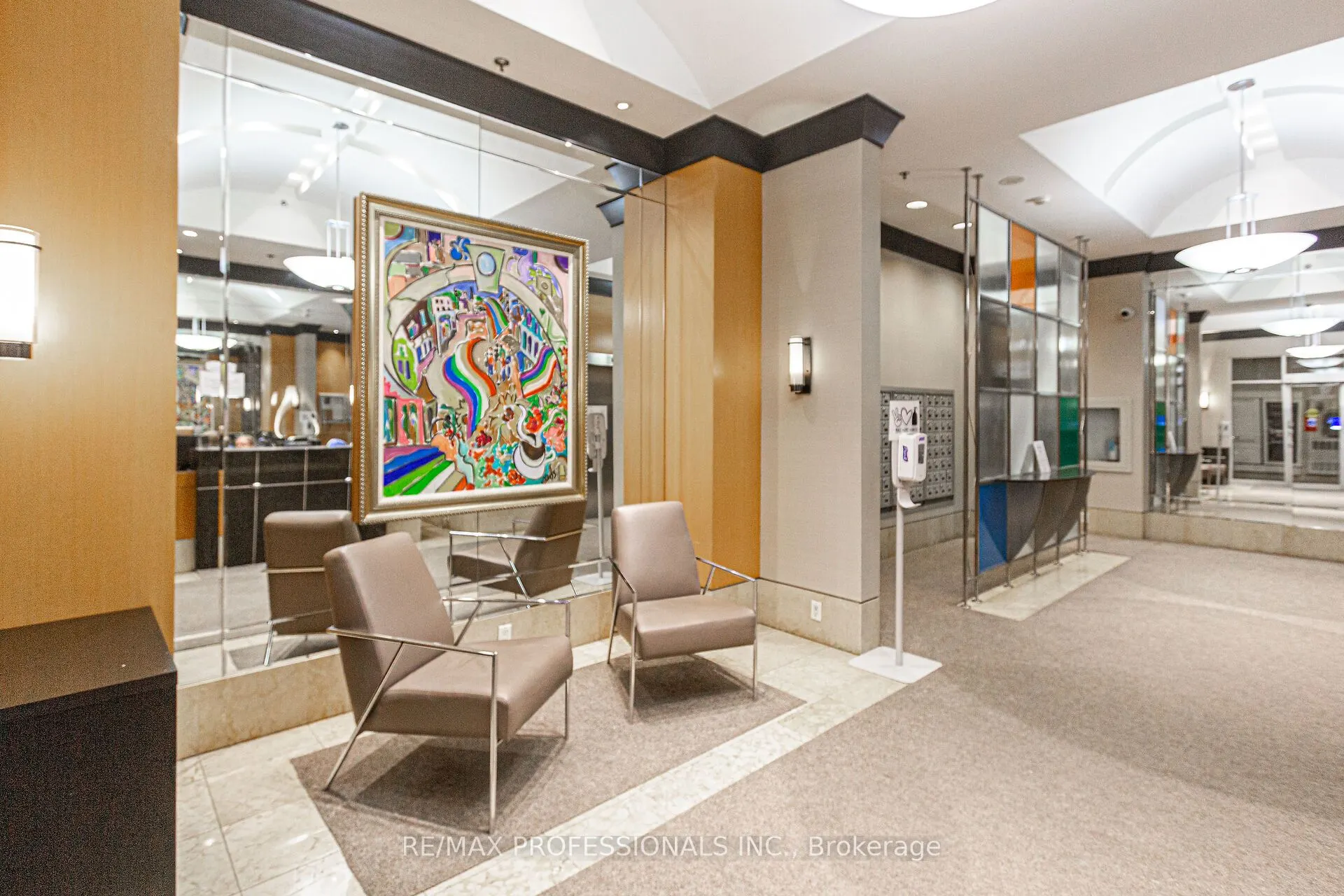 70 Alexander Street, #1007