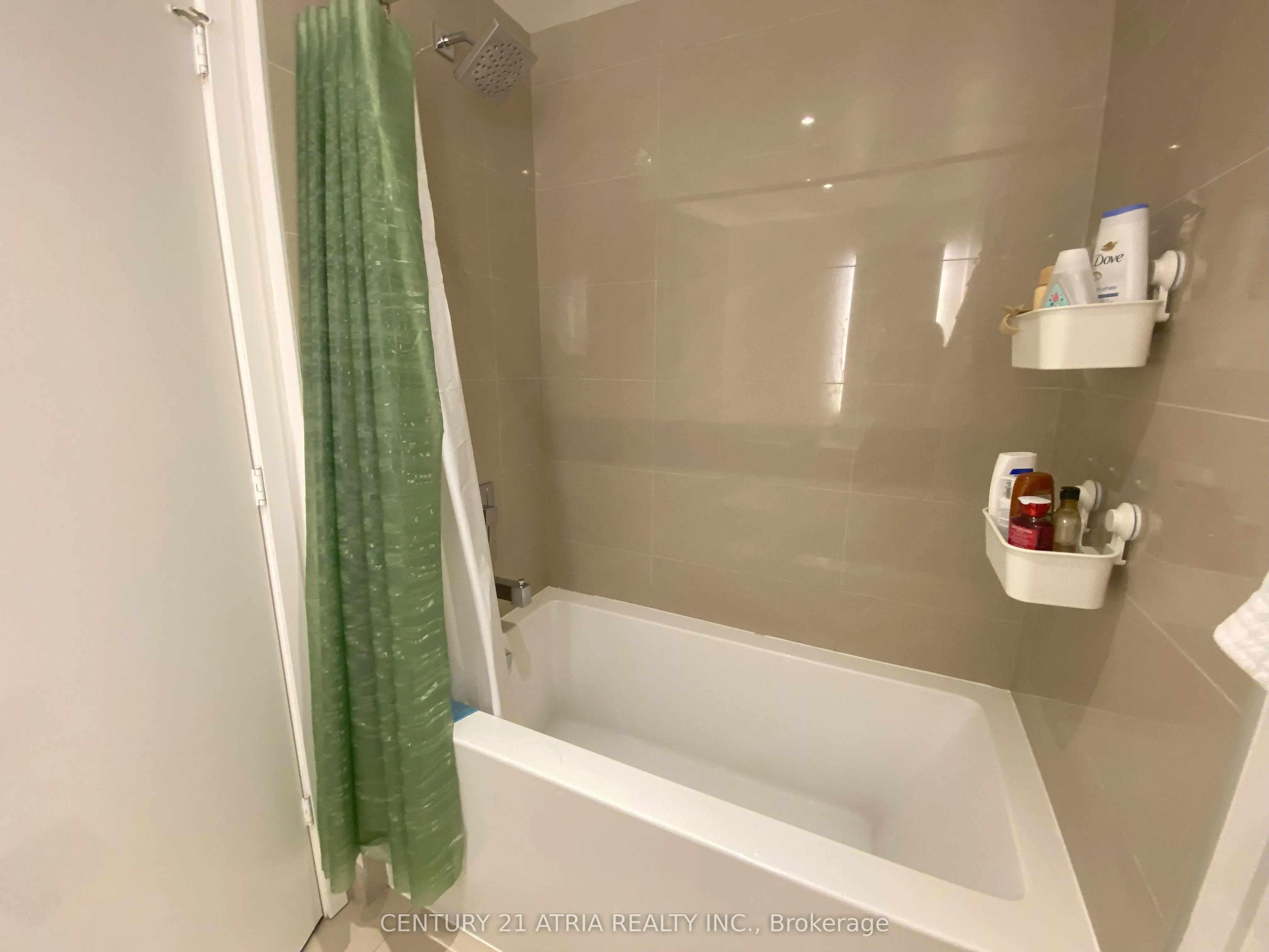 1 Yorkville Avenue, #2107