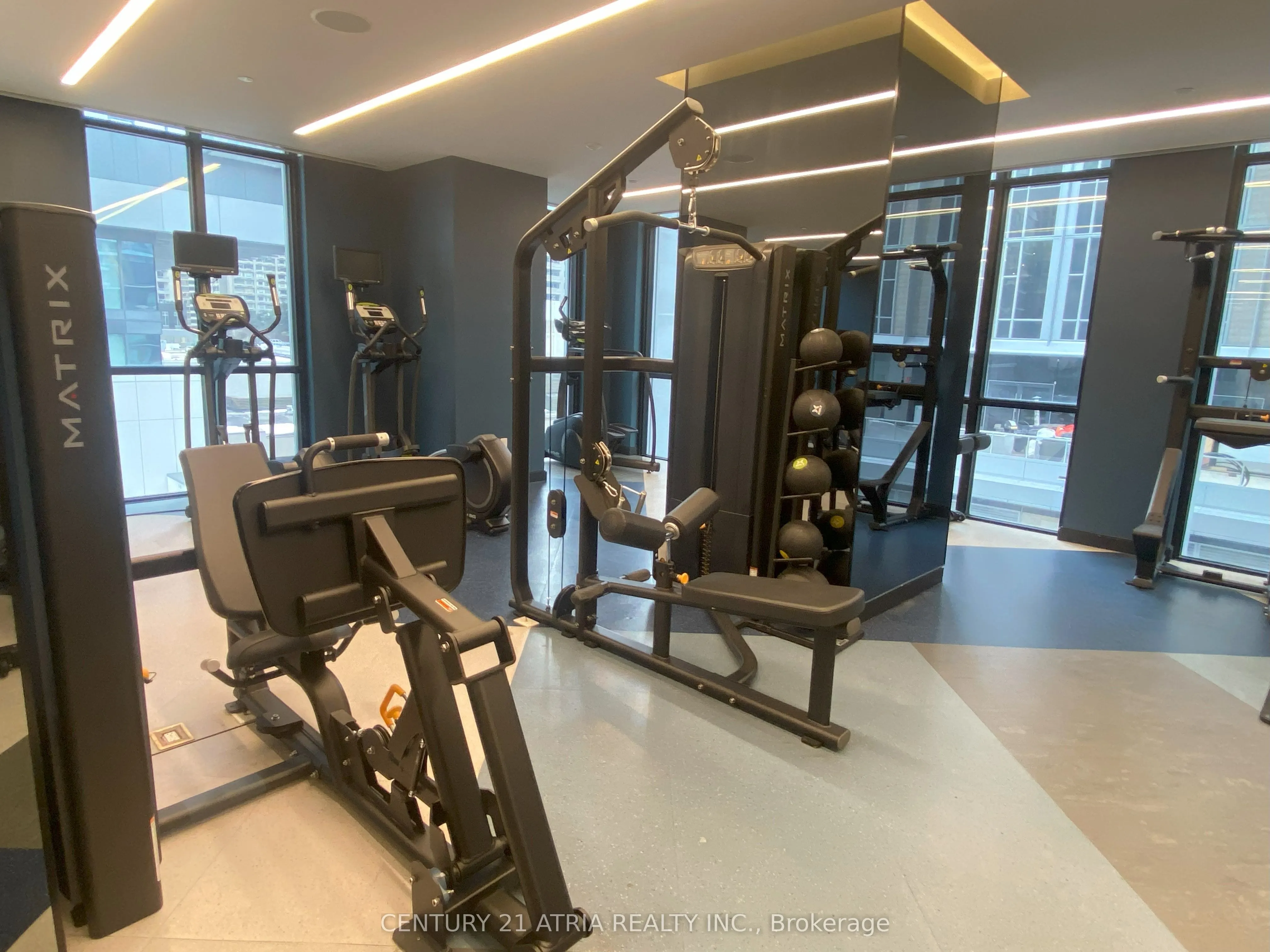1 Yorkville Avenue, #2107
