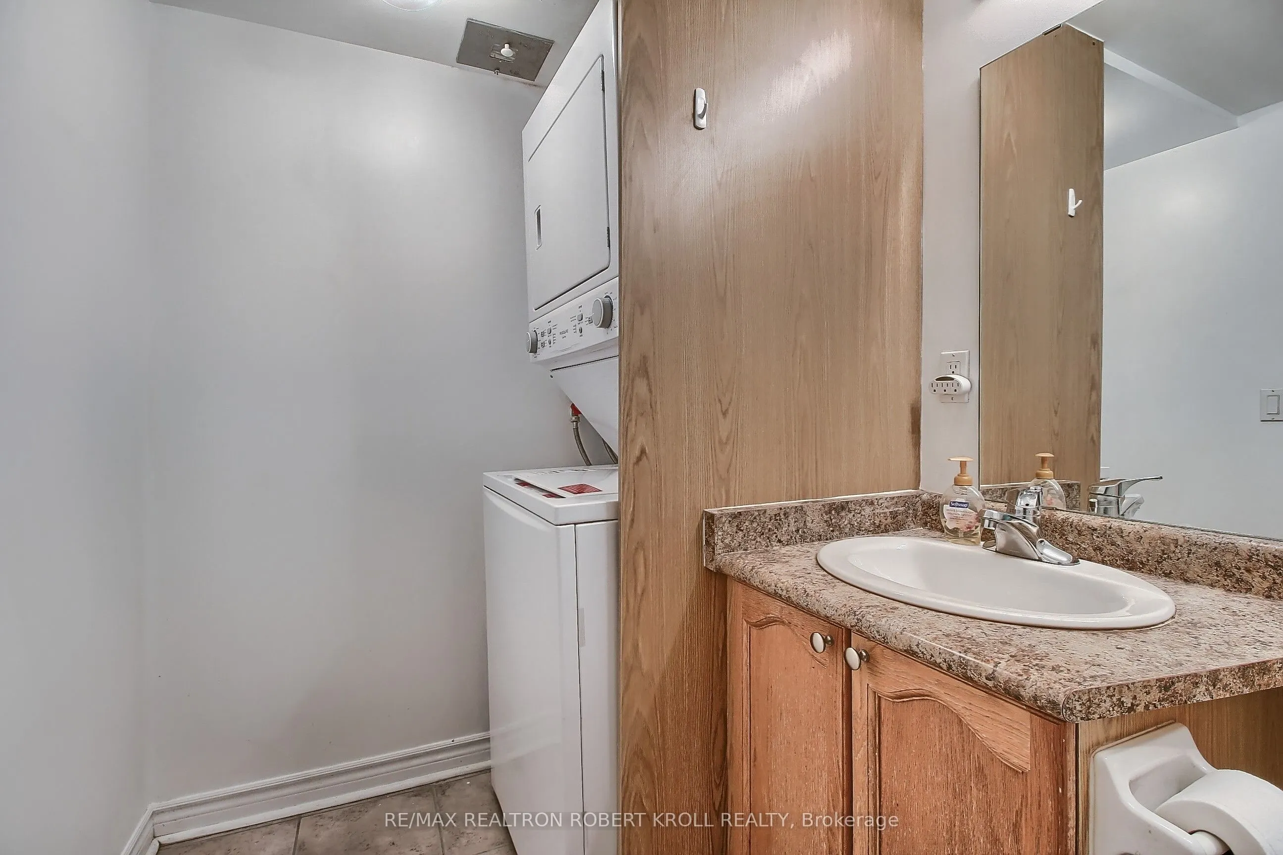 1030 Sheppard Avenue W, #402