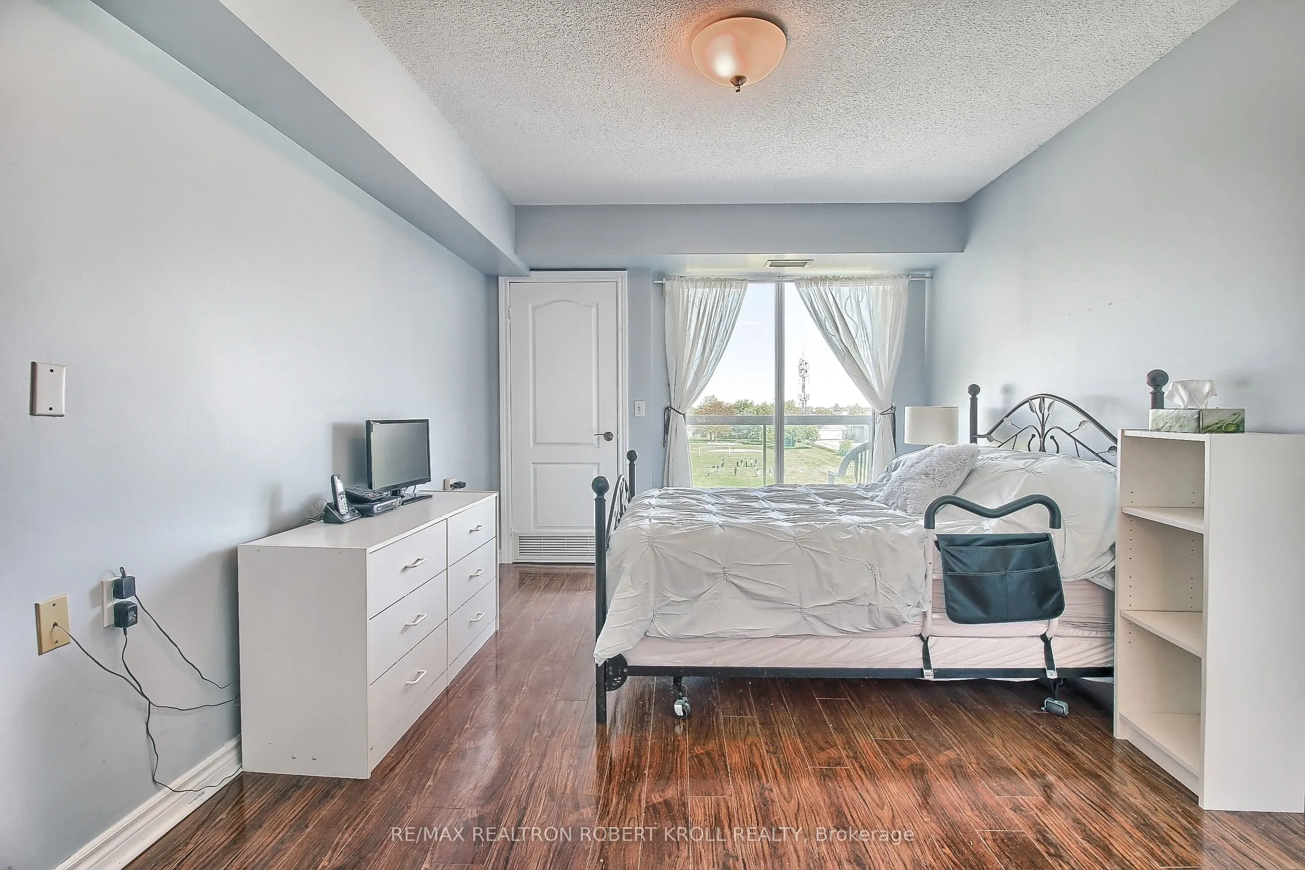 1030 Sheppard Avenue W, #402