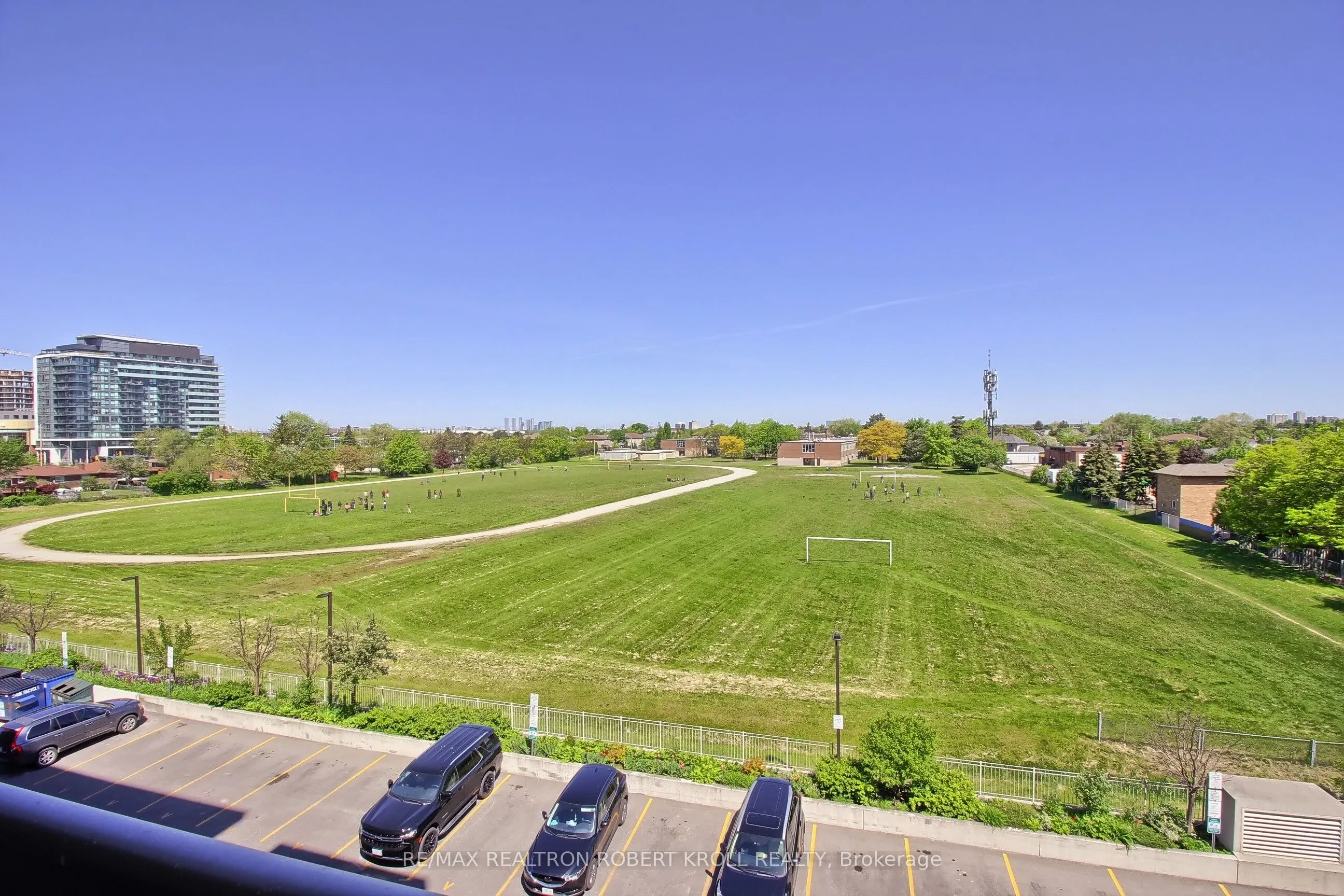 1030 Sheppard Avenue W, #402