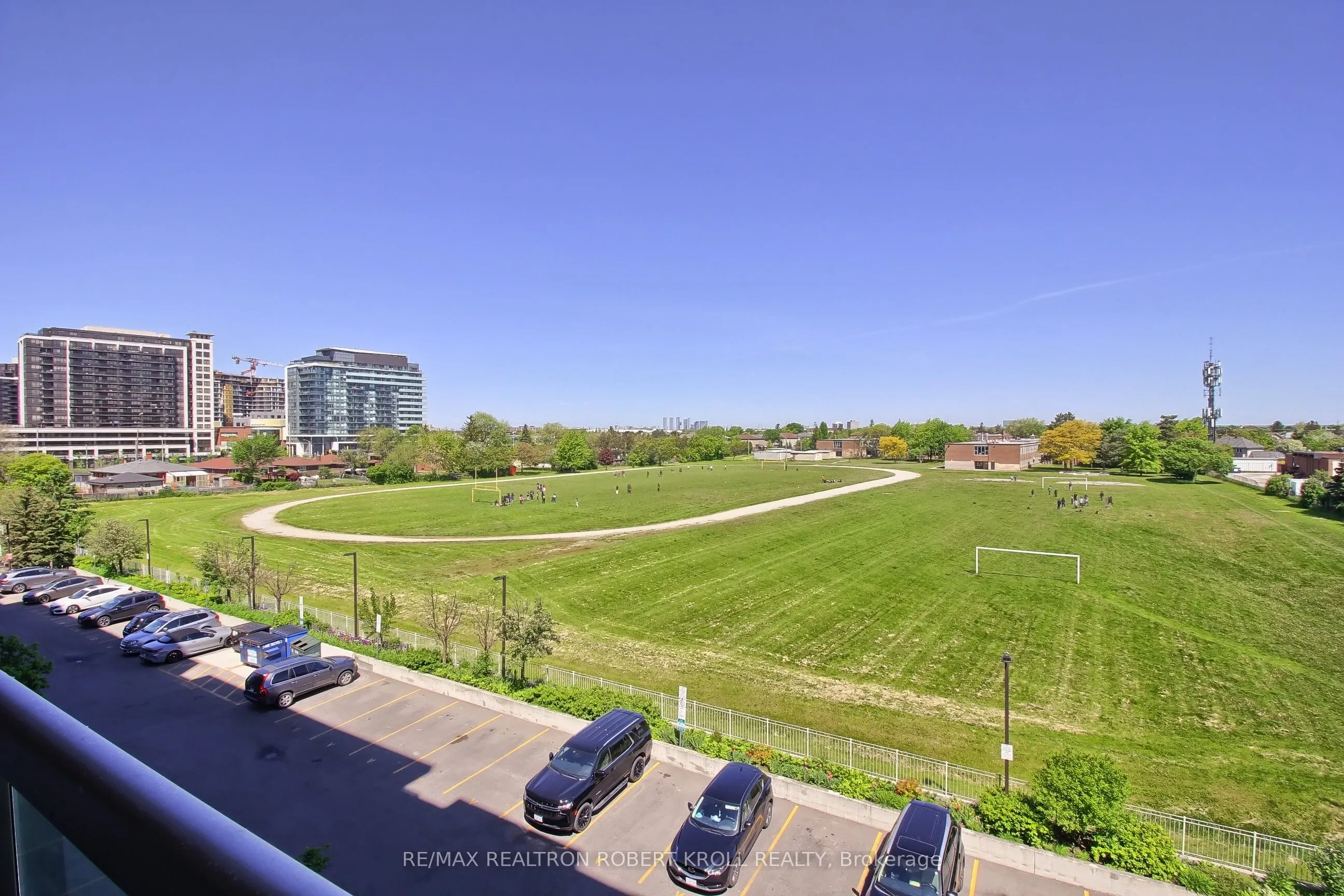 1030 Sheppard Avenue W, #402