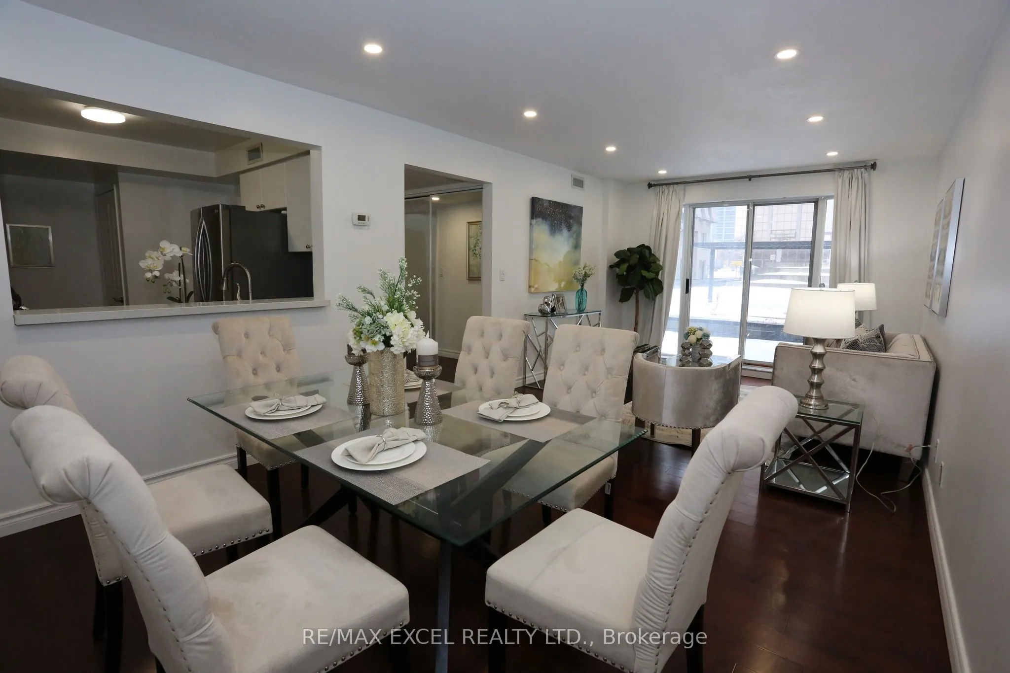 38 Hollywood Avenue, #114