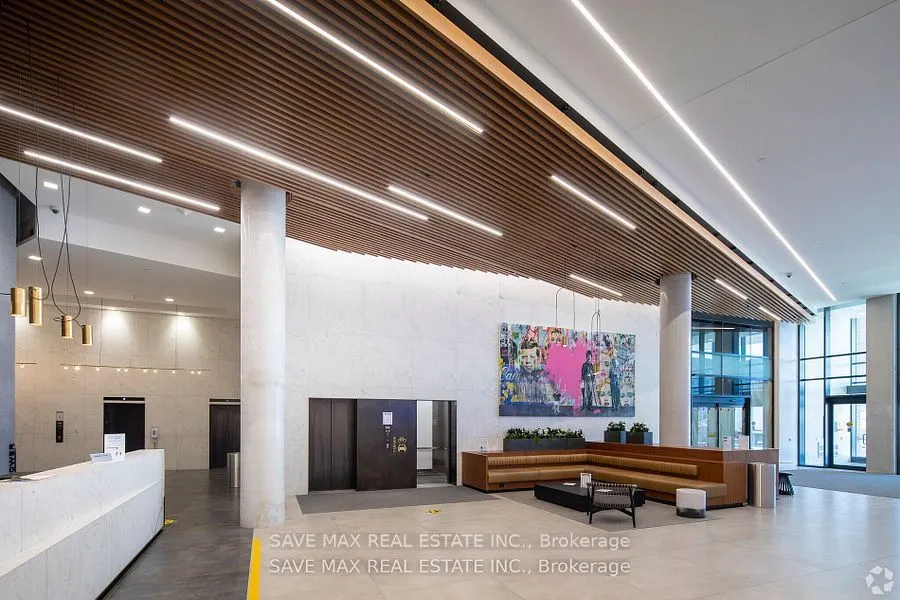 130 Queens Quay E, #502-B1