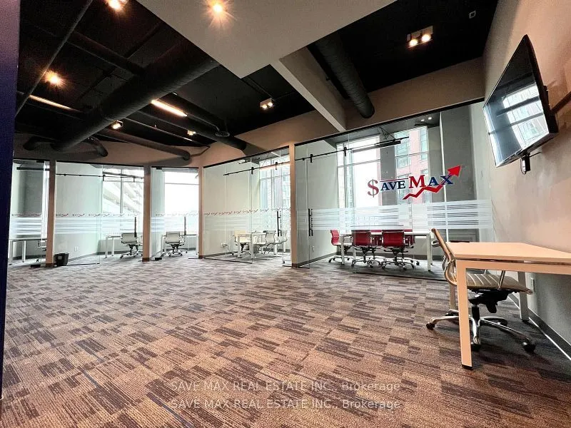 130 Queens Quay E, #502-B1