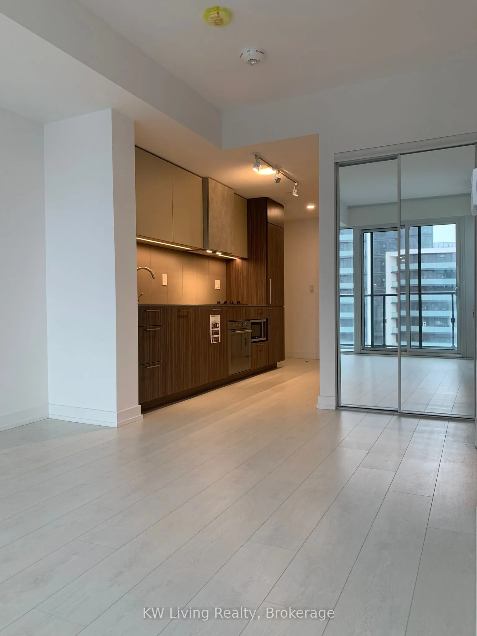 19 Western Battery Road, #3501