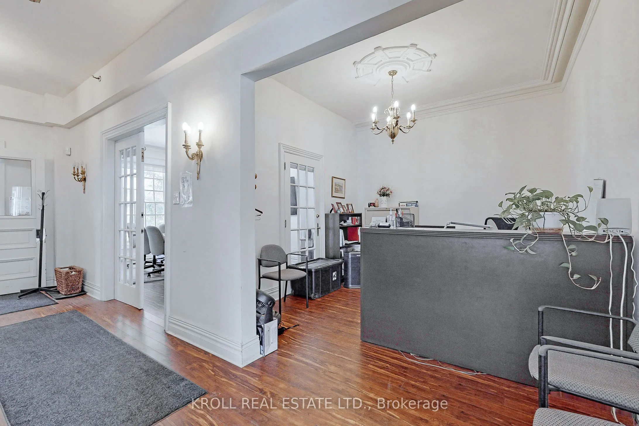 17 Isabella Street, #1
