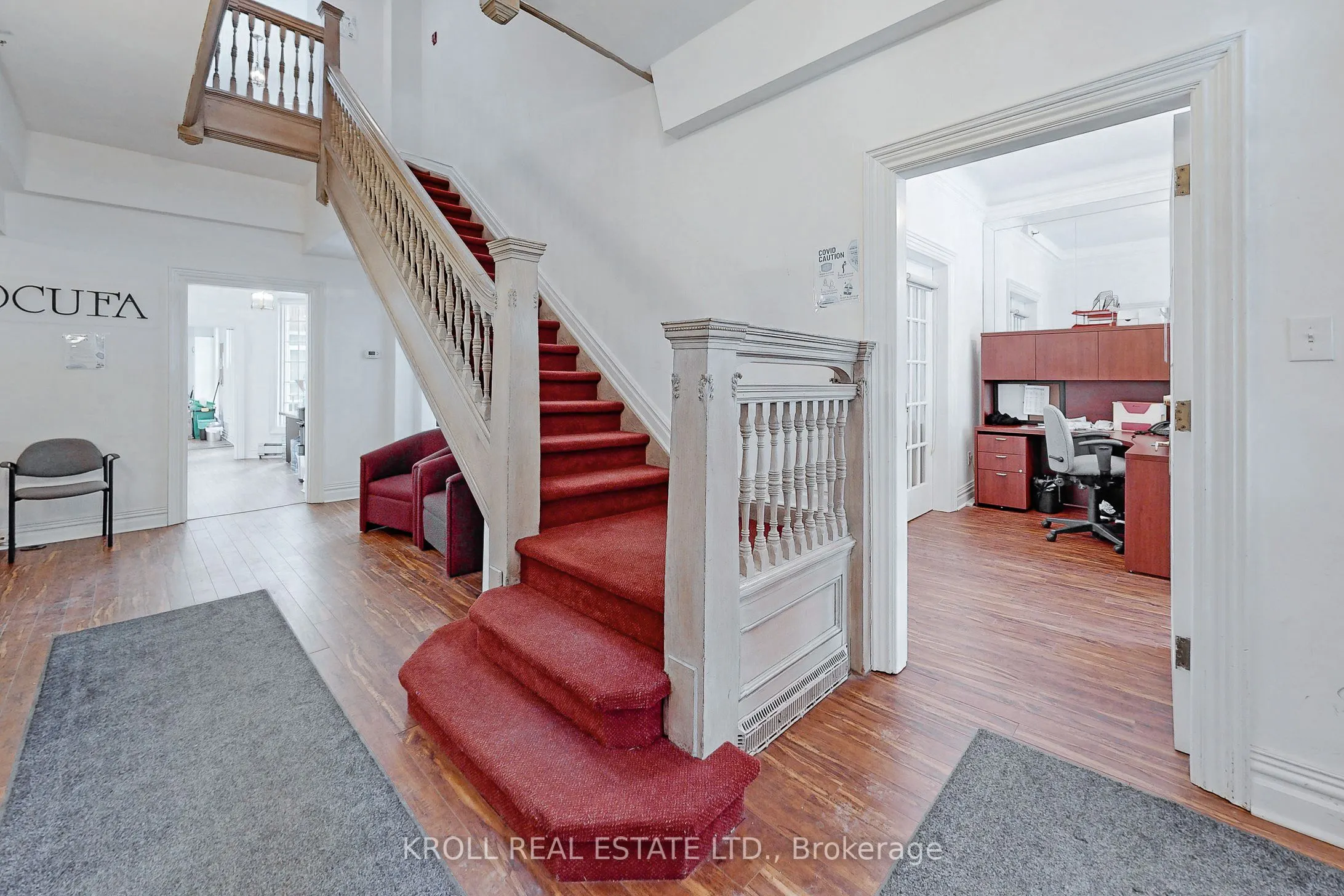 17 Isabella Street, #1