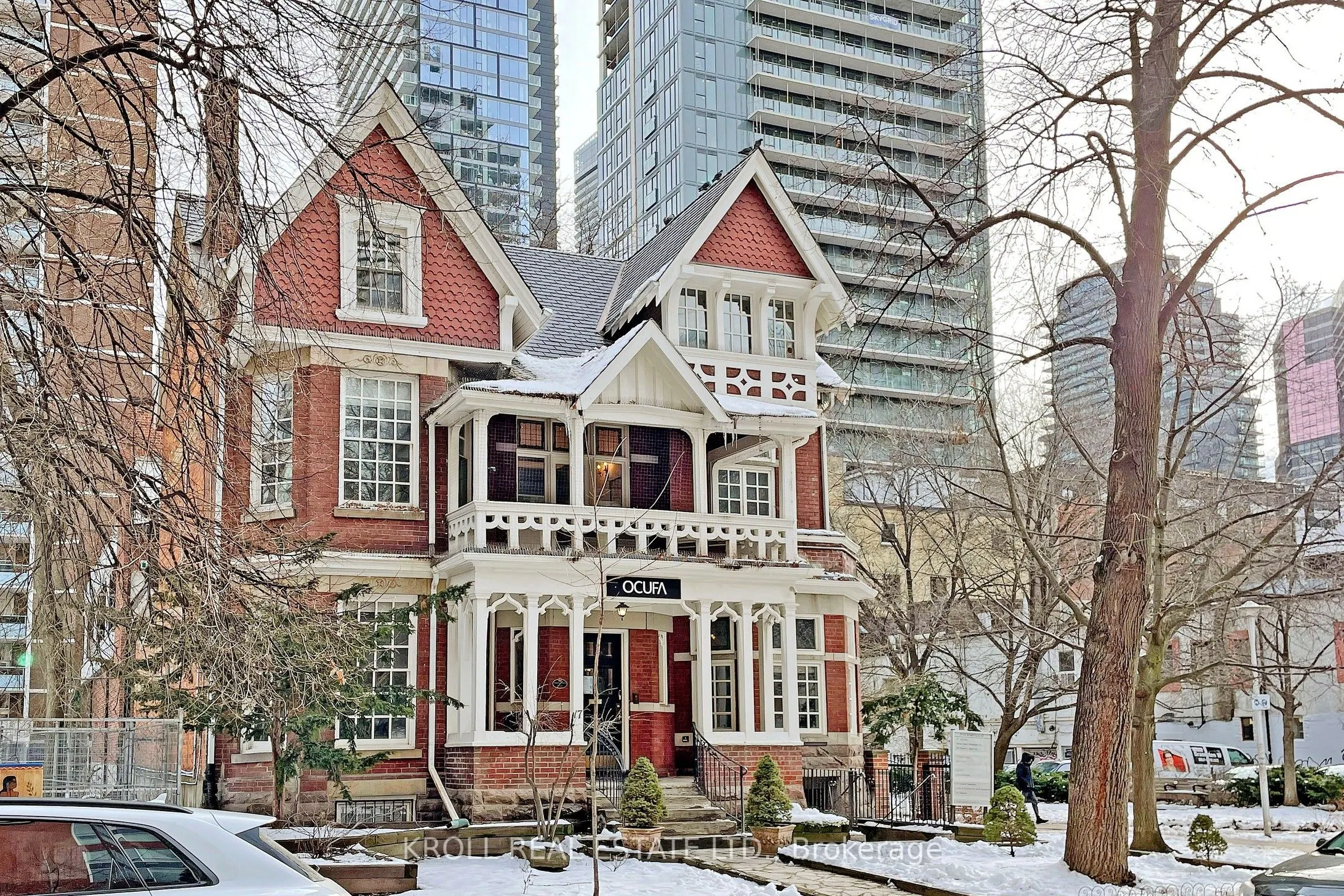 17 Isabella Street, #1