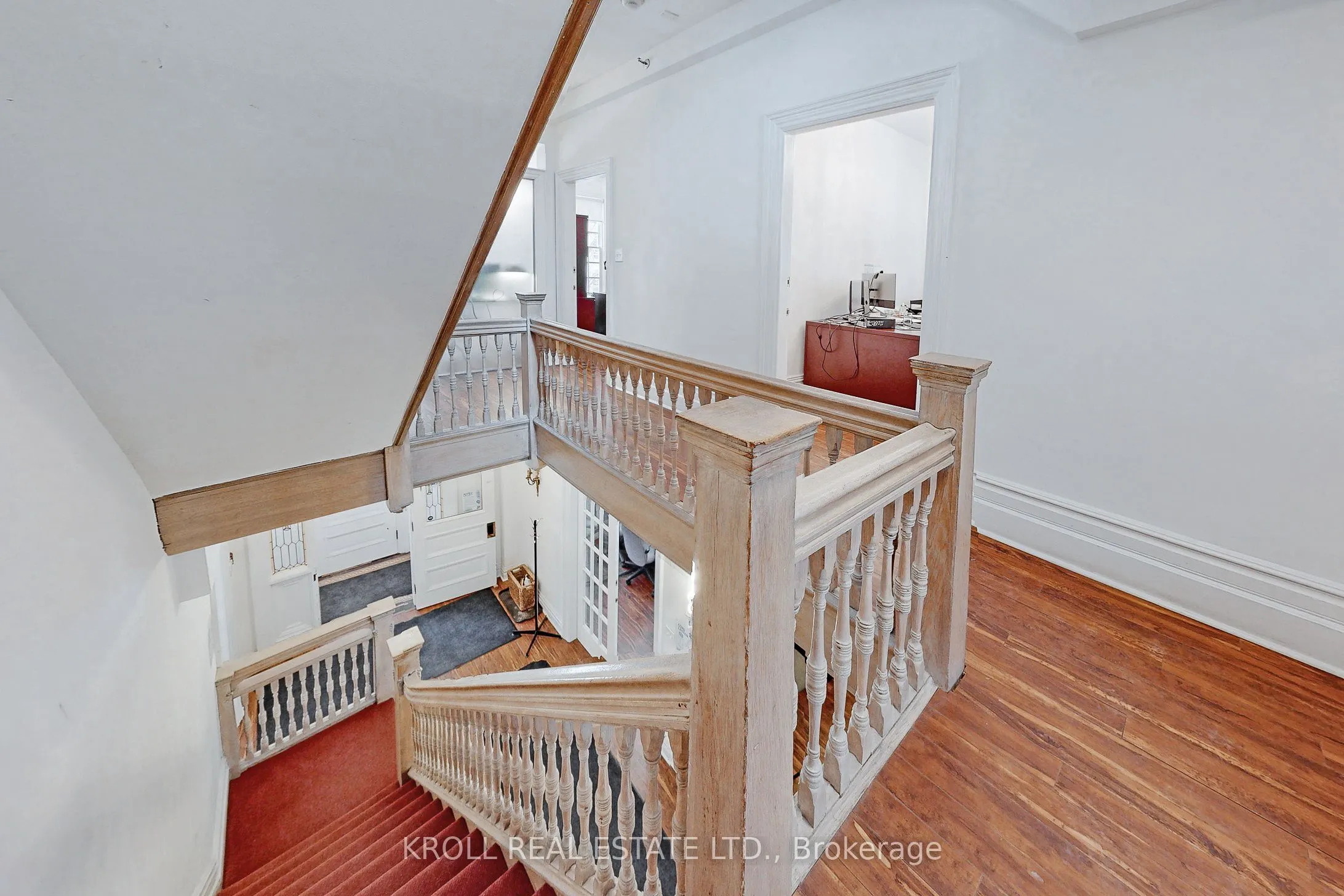 17 Isabella Street, #1