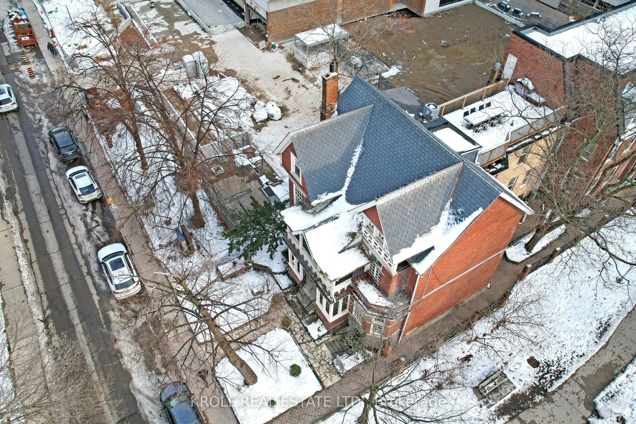 17 Isabella Street, #1