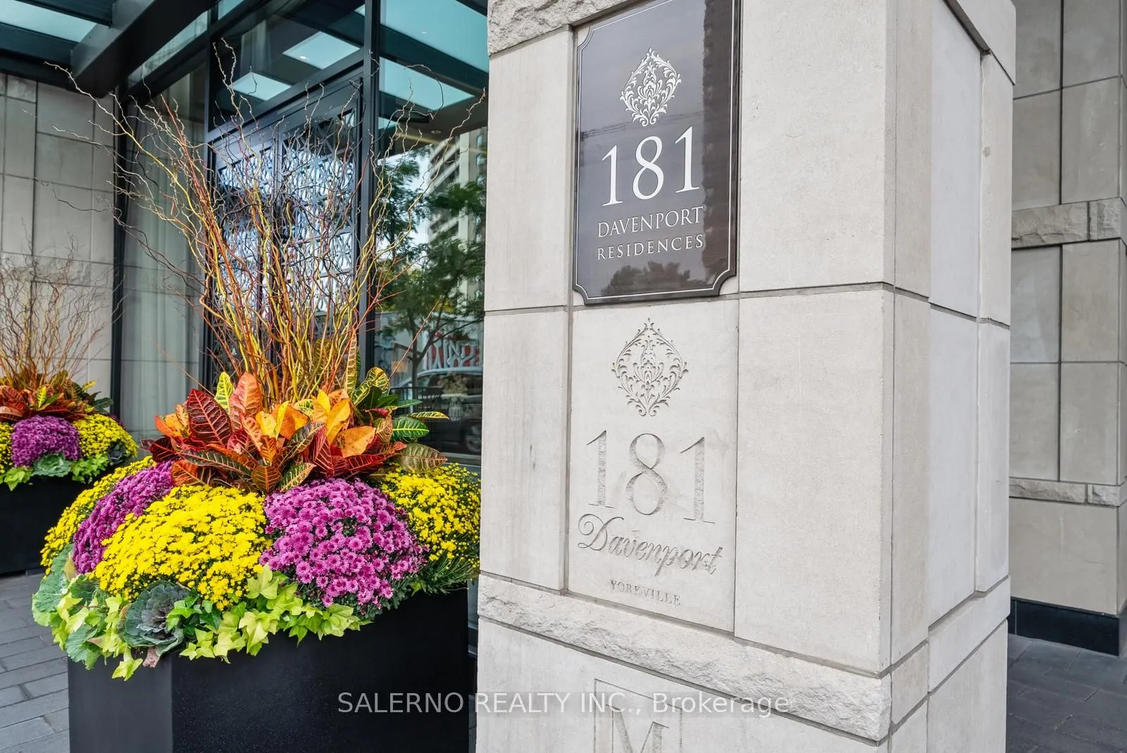 181 Davenport Road, #201