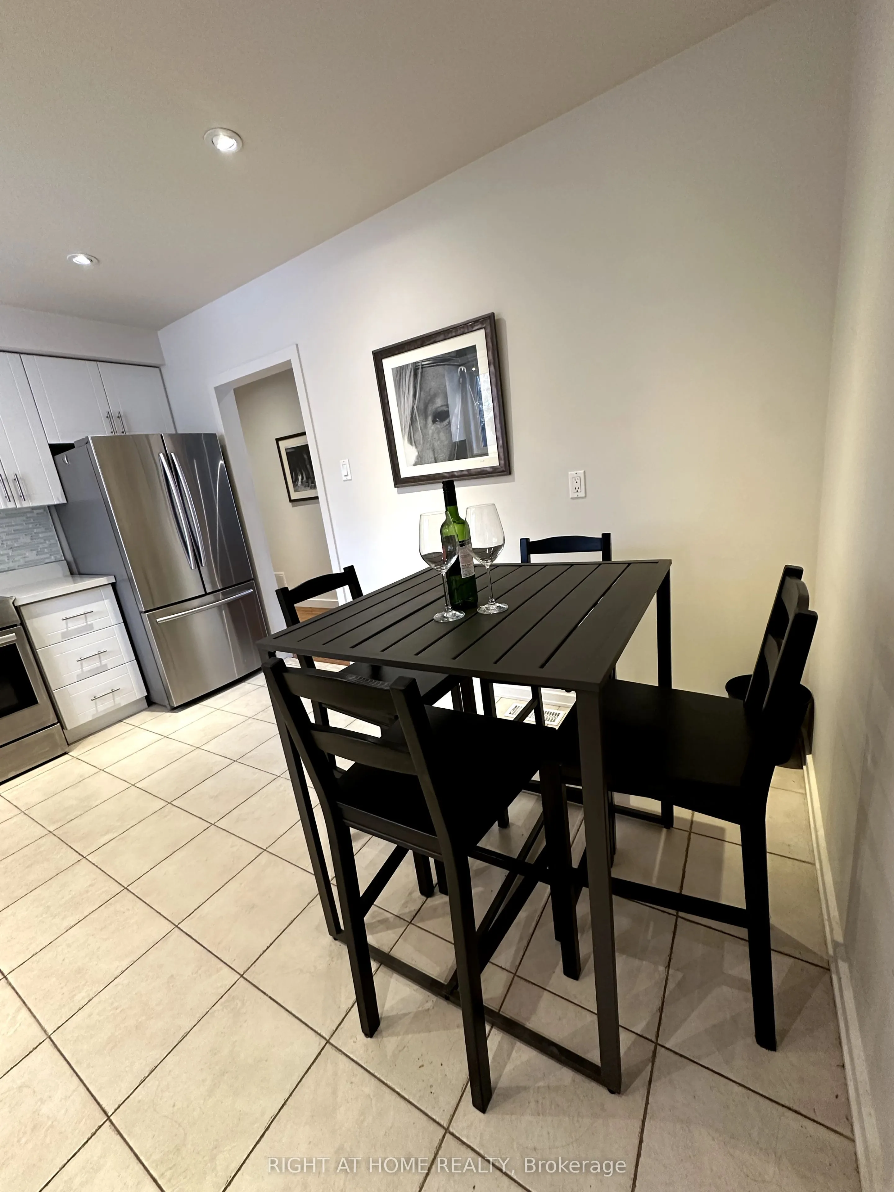 22 Howard Drive, #Main floor