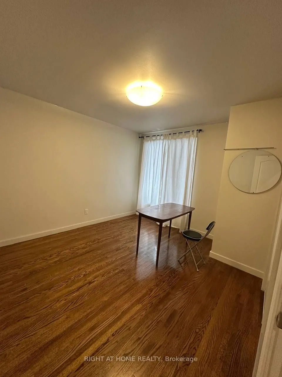 22 Howard Drive, #Main floor