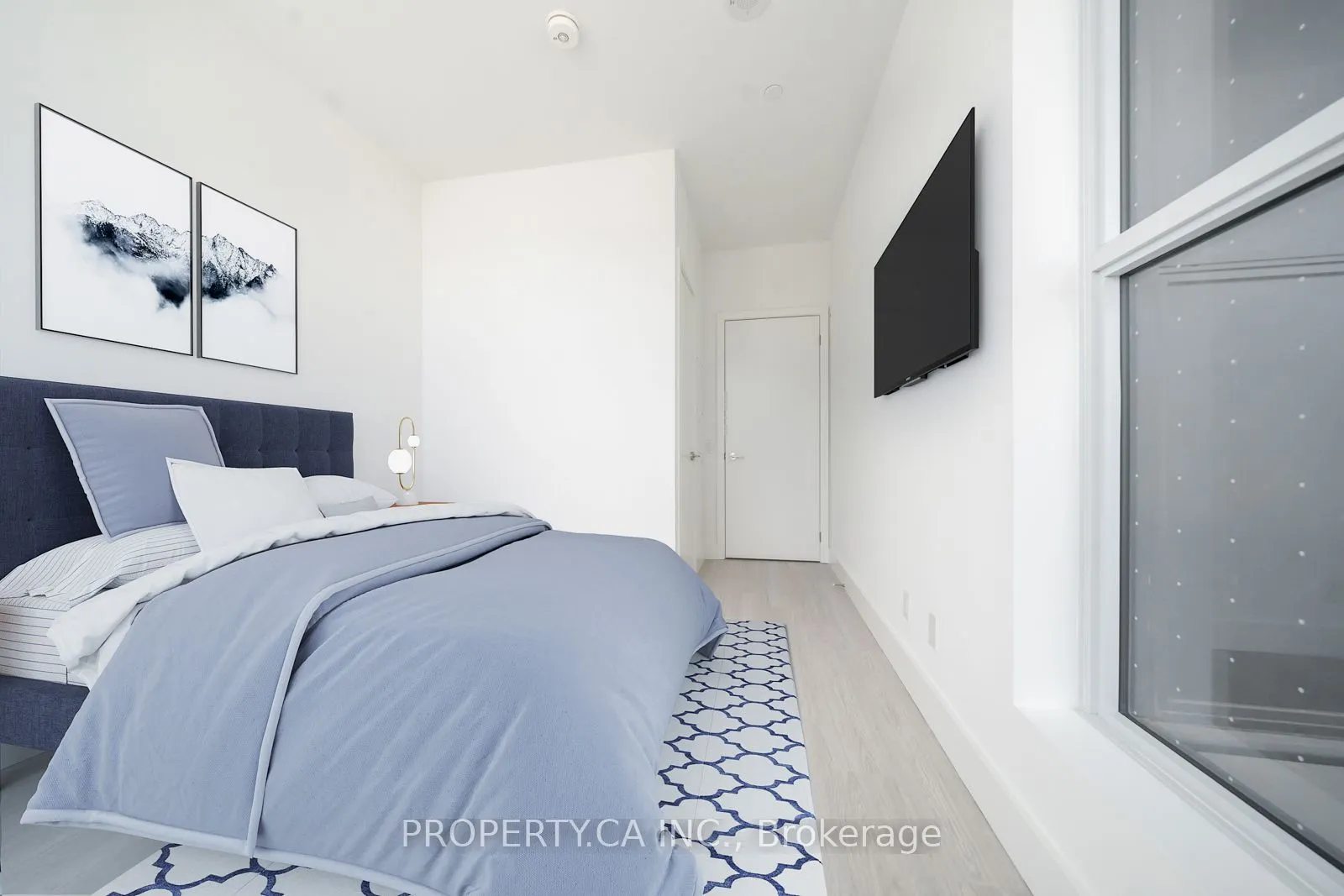 625 Sheppard Avenue E, #220
