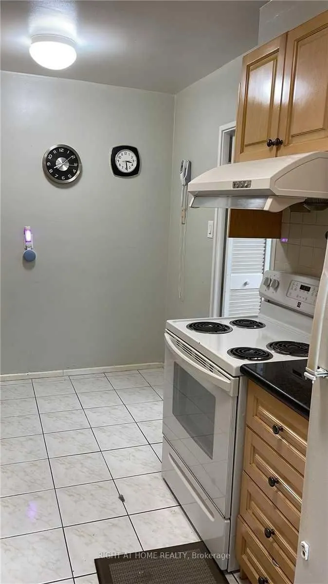 260 Seneca Hill Drive, #1415
