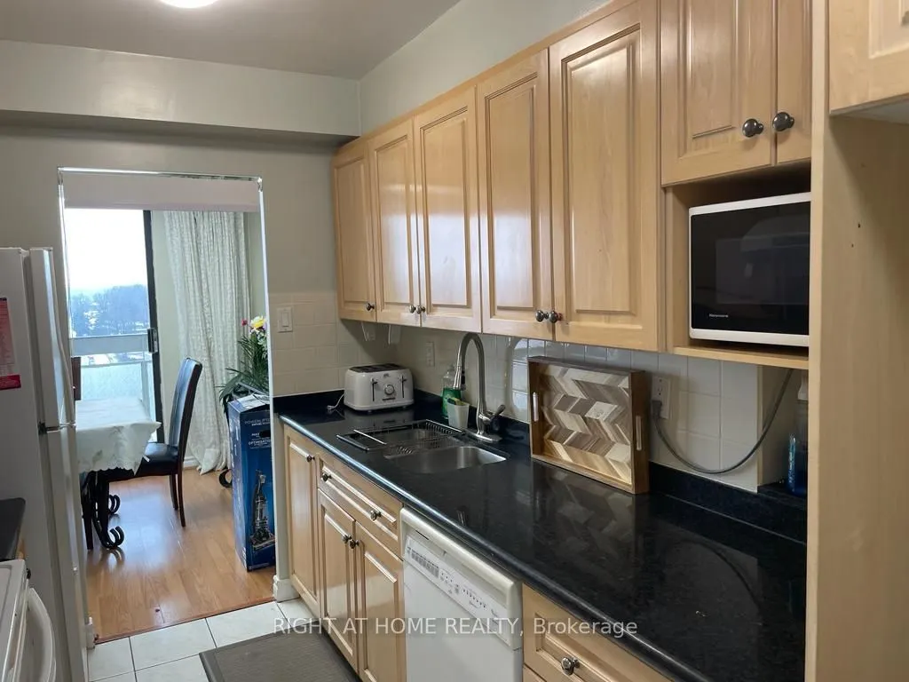 260 Seneca Hill Drive, #1415
