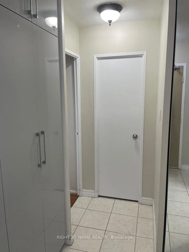 260 Seneca Hill Drive, #1415