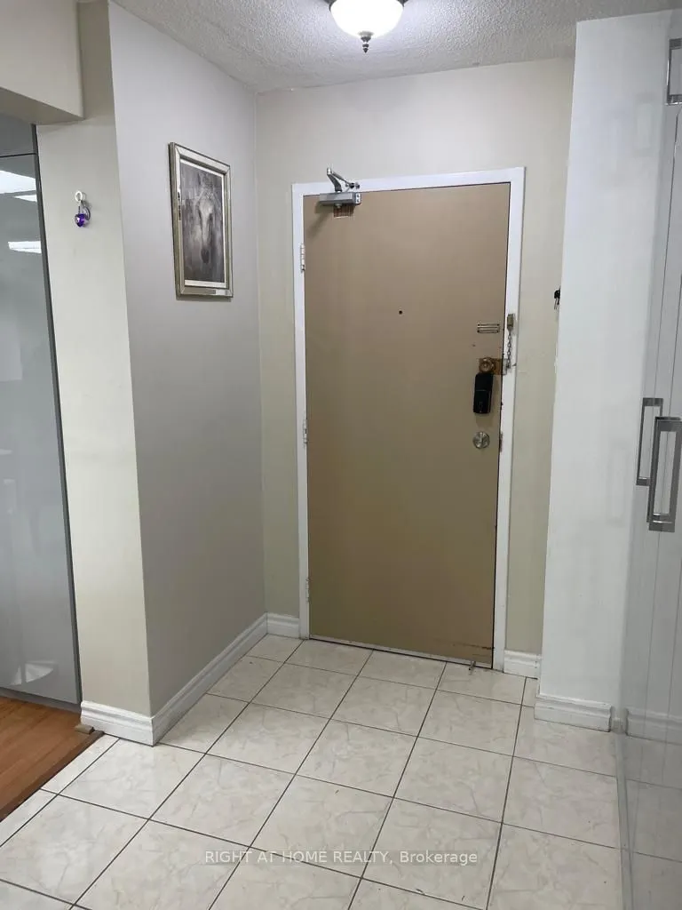 260 Seneca Hill Drive, #1415