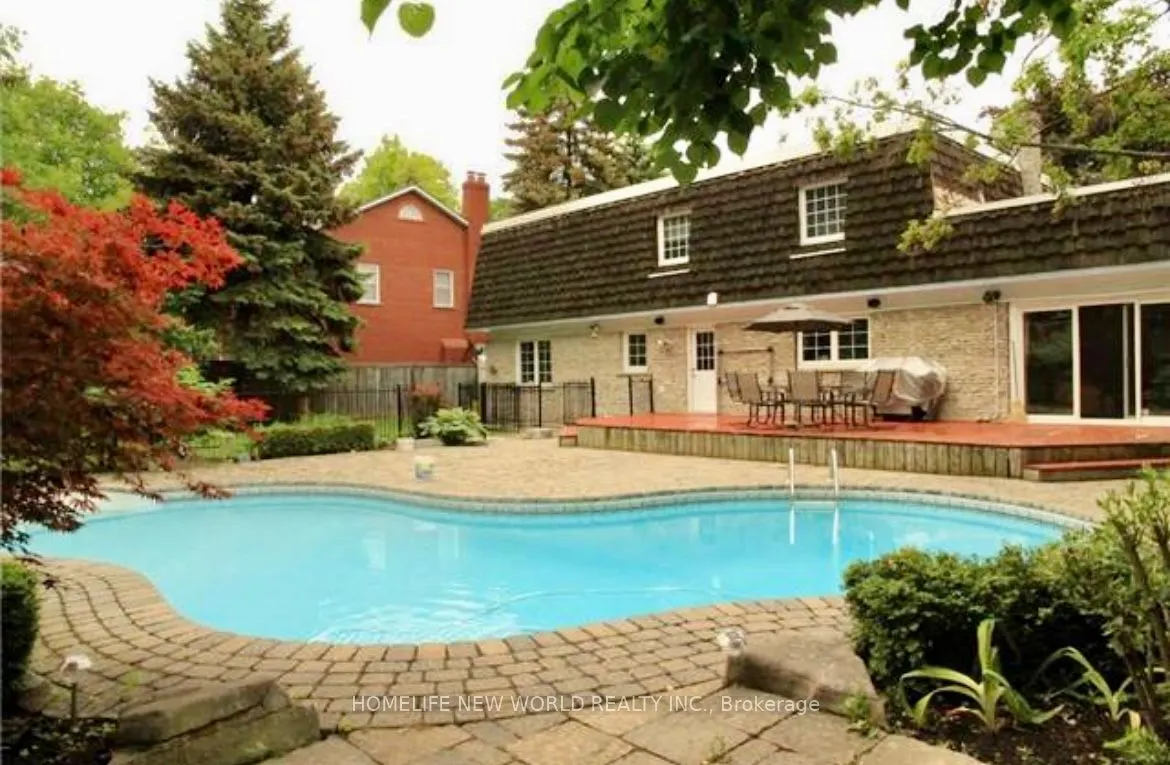 5 Junewood Crescent