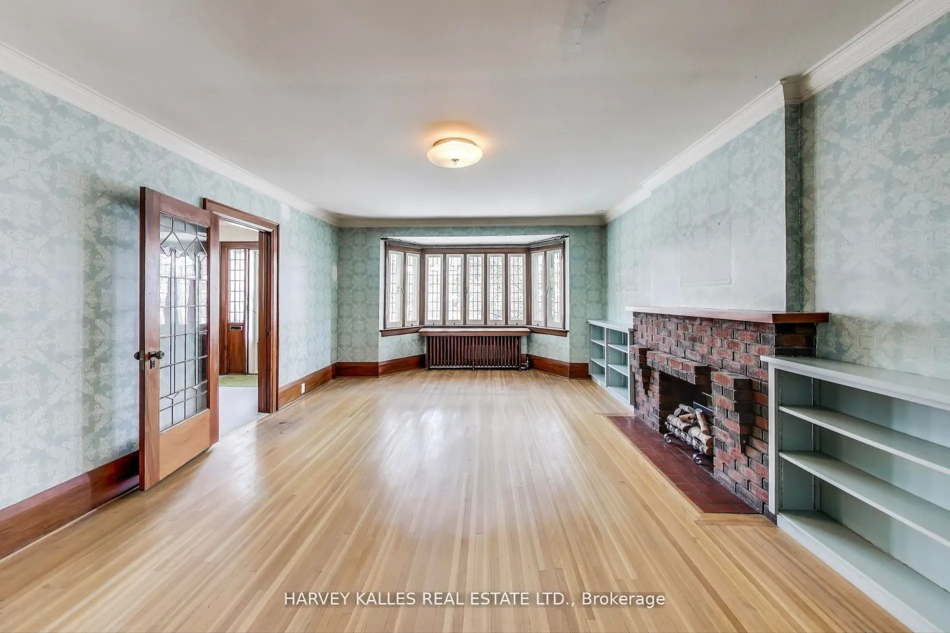106 Eastbourne Avenue