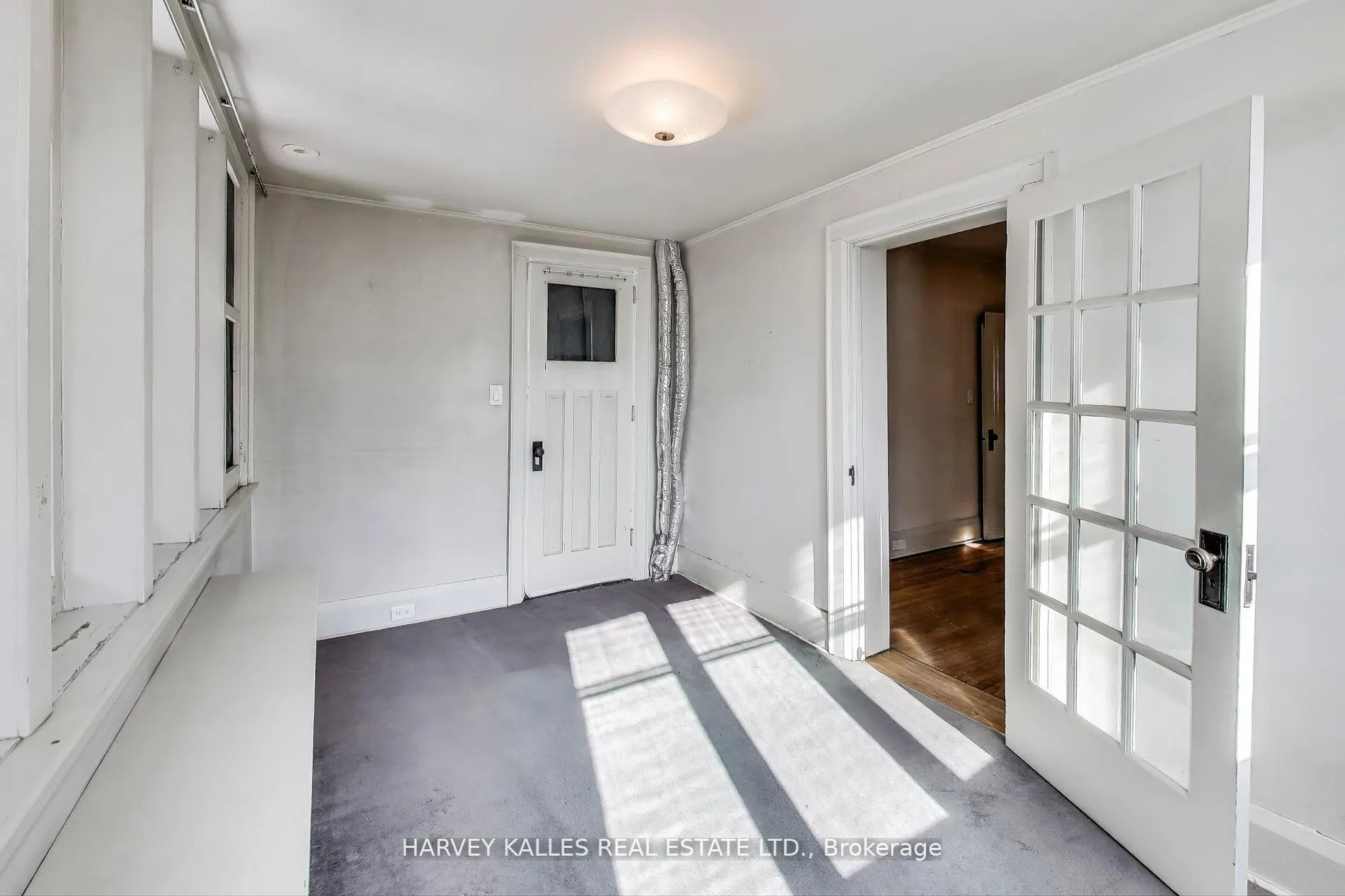 106 Eastbourne Avenue